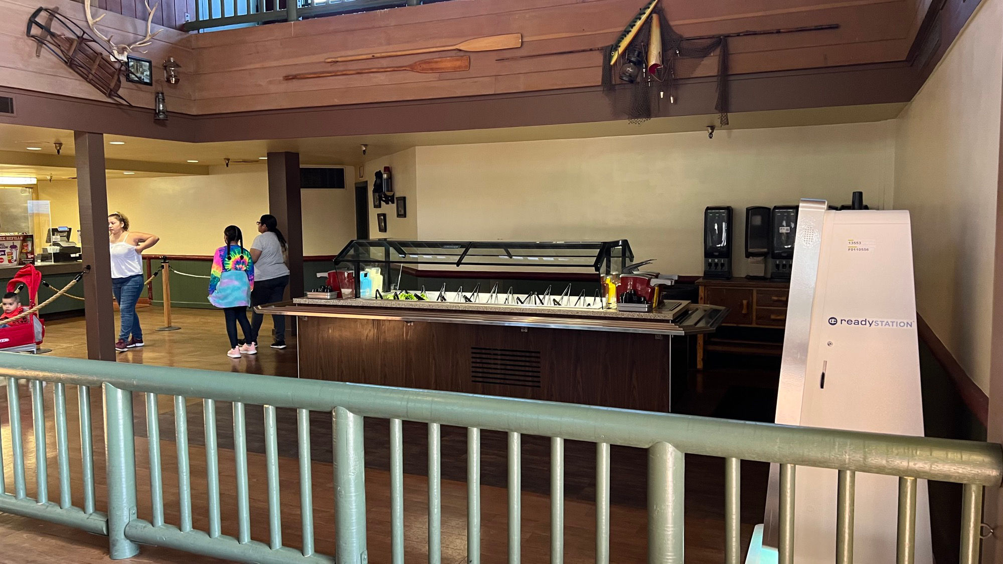 Grizzly Creek Lodge Salad Bar