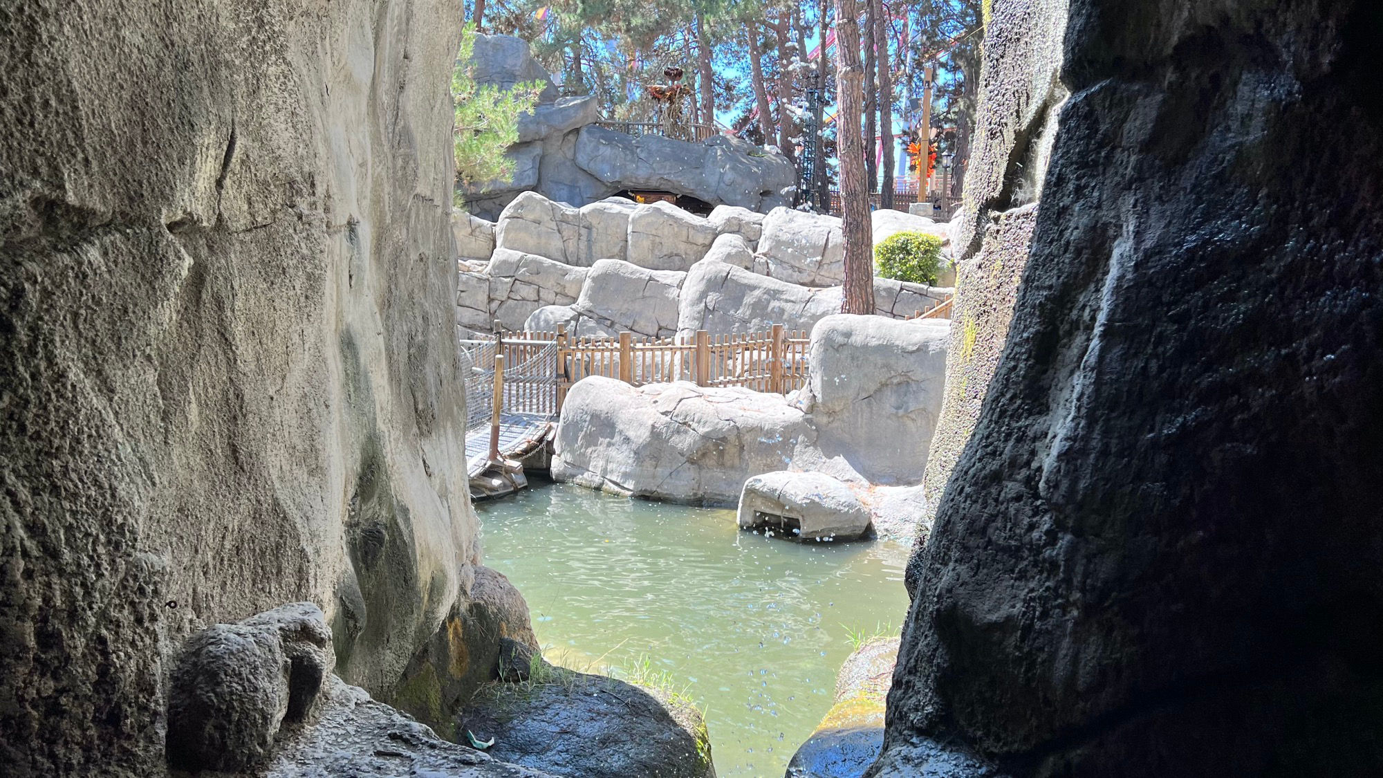 Grizzly Creek Cave