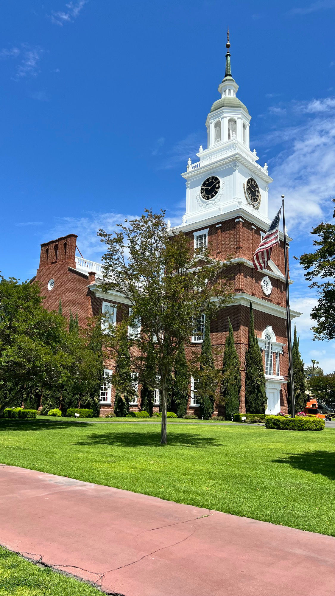 view from the Minute Man Independence Hall view from the Minute Man