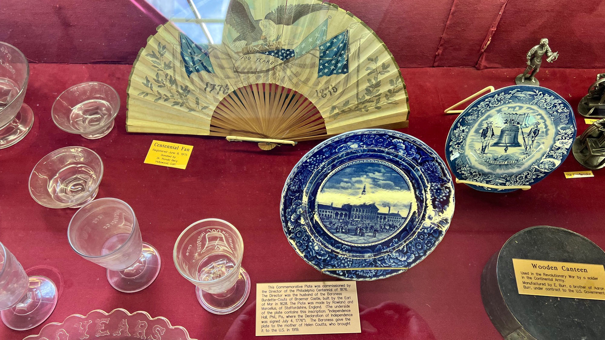Commemorative Plates Independence Hall Museum Commemorative Plates