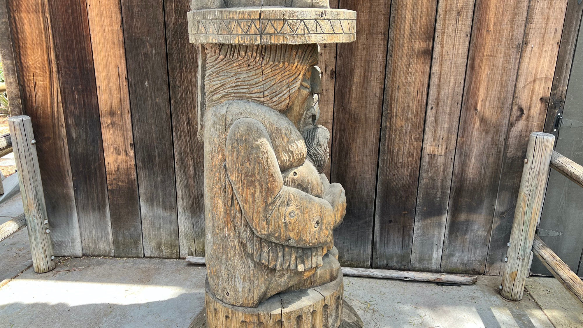 Totem Pole Bottom