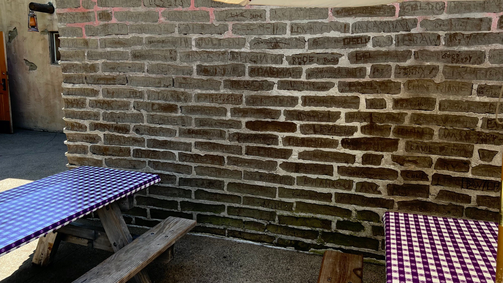 Eat Life Brick