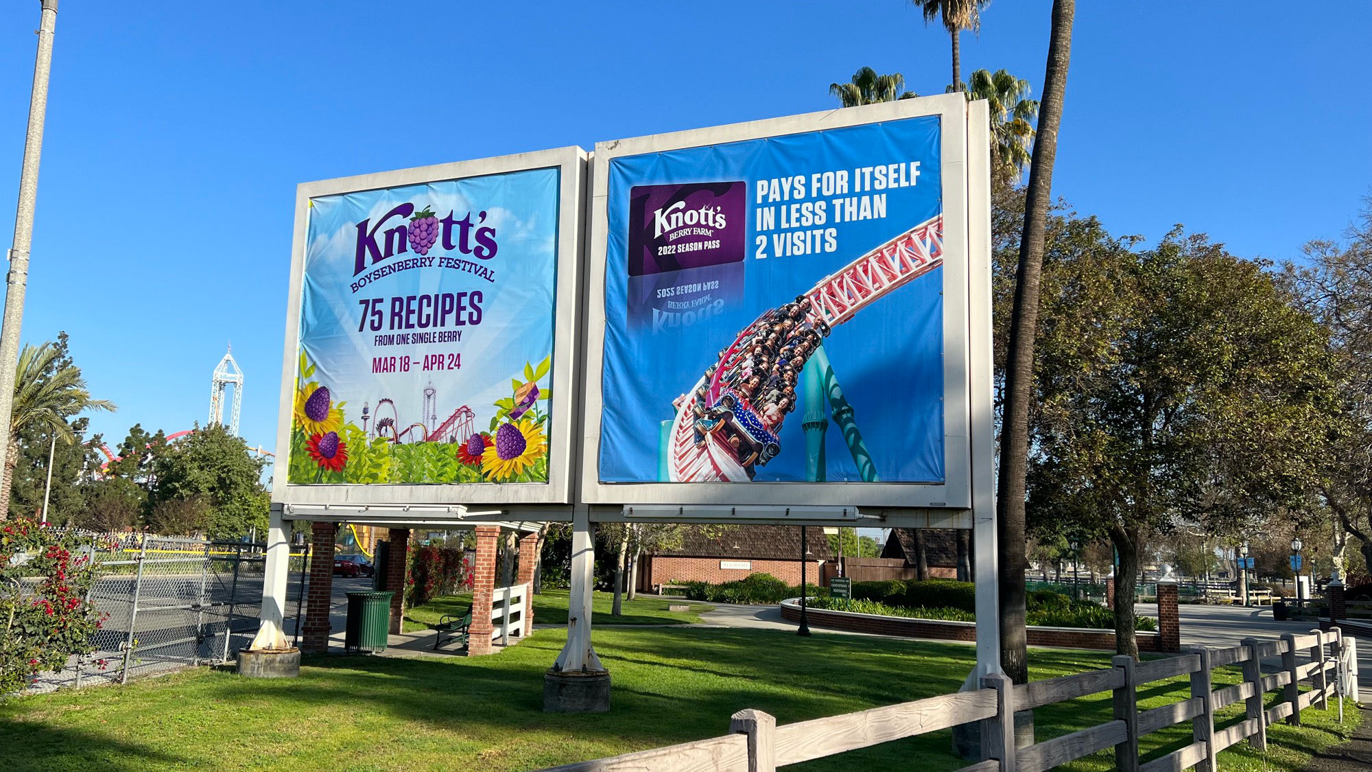 75 Recipes Knott's Berry Farm 75 Recipes