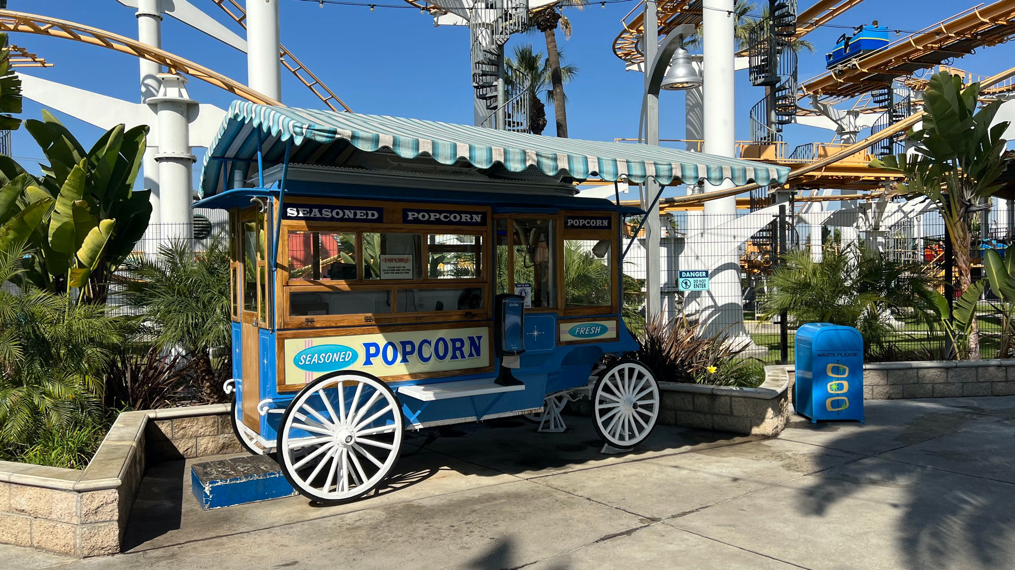 Fresh Popcorn Knott's Berry Farm Fresh Popcorn
