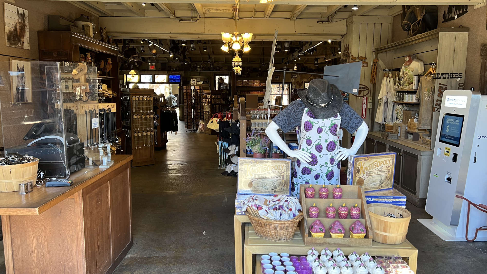 Knott's Berry Farm General Store