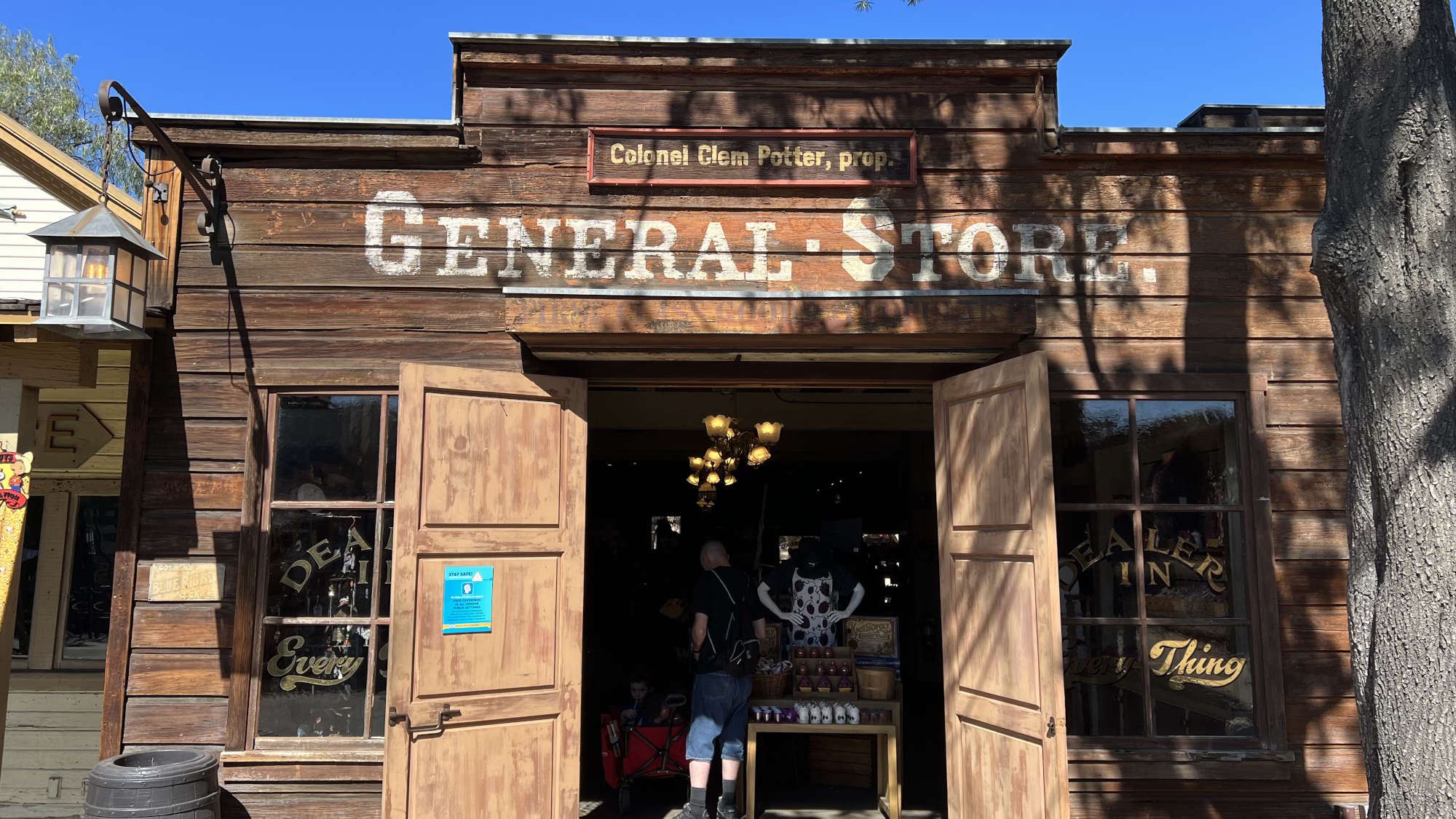 Knott's Berry Farm General Store