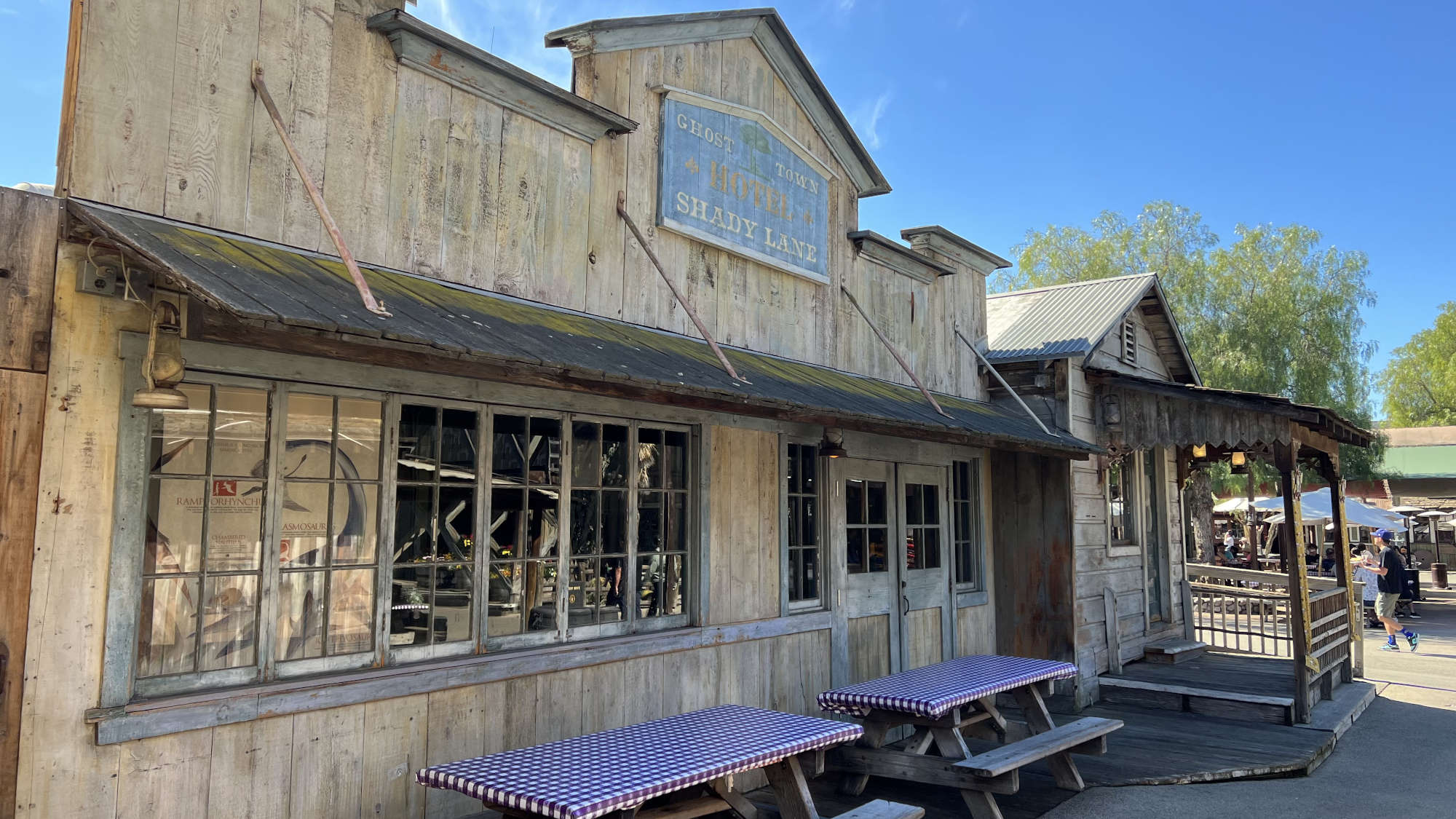Knott's Berry Farm Ghost Town Hotel