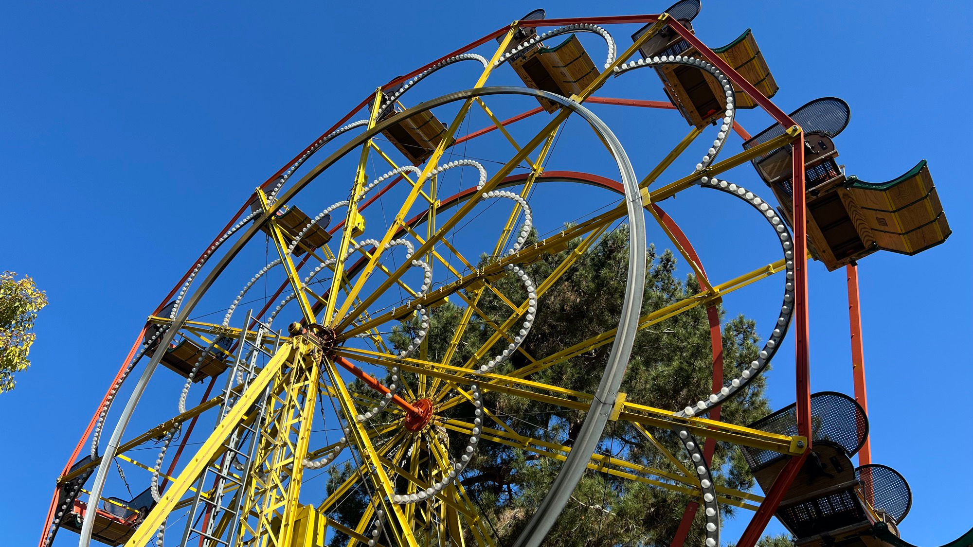 Knott's Berry Farm High Sierra Ferris Wheel