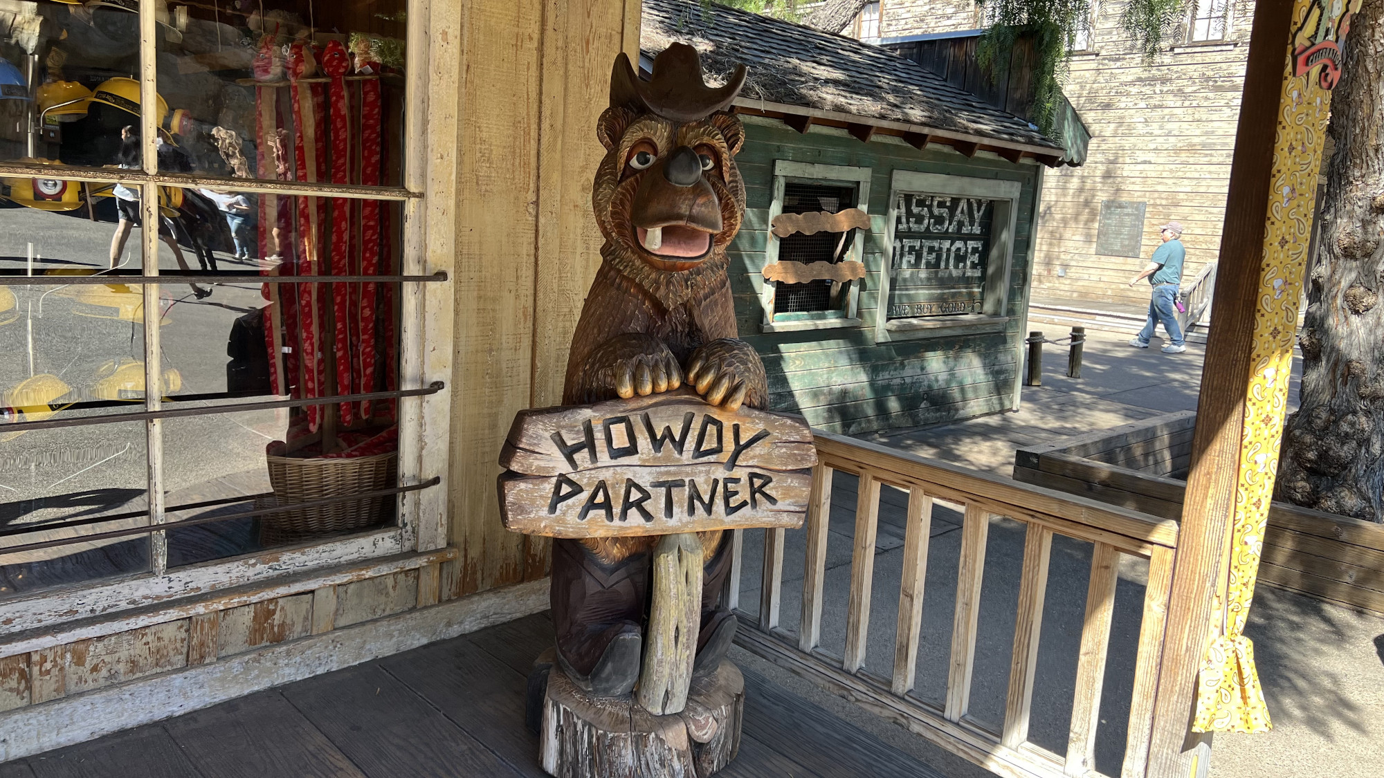 Knott's Berry Farm Little Spurs Howdy Partner