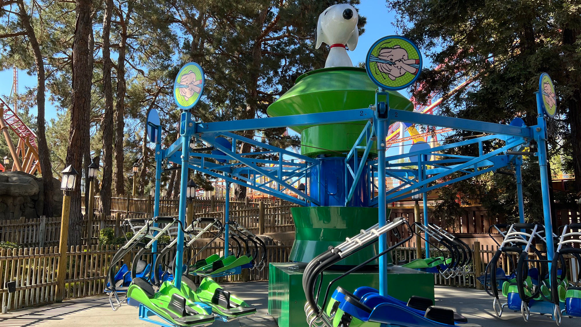 Knott's Berry Farm Linus Launcher
