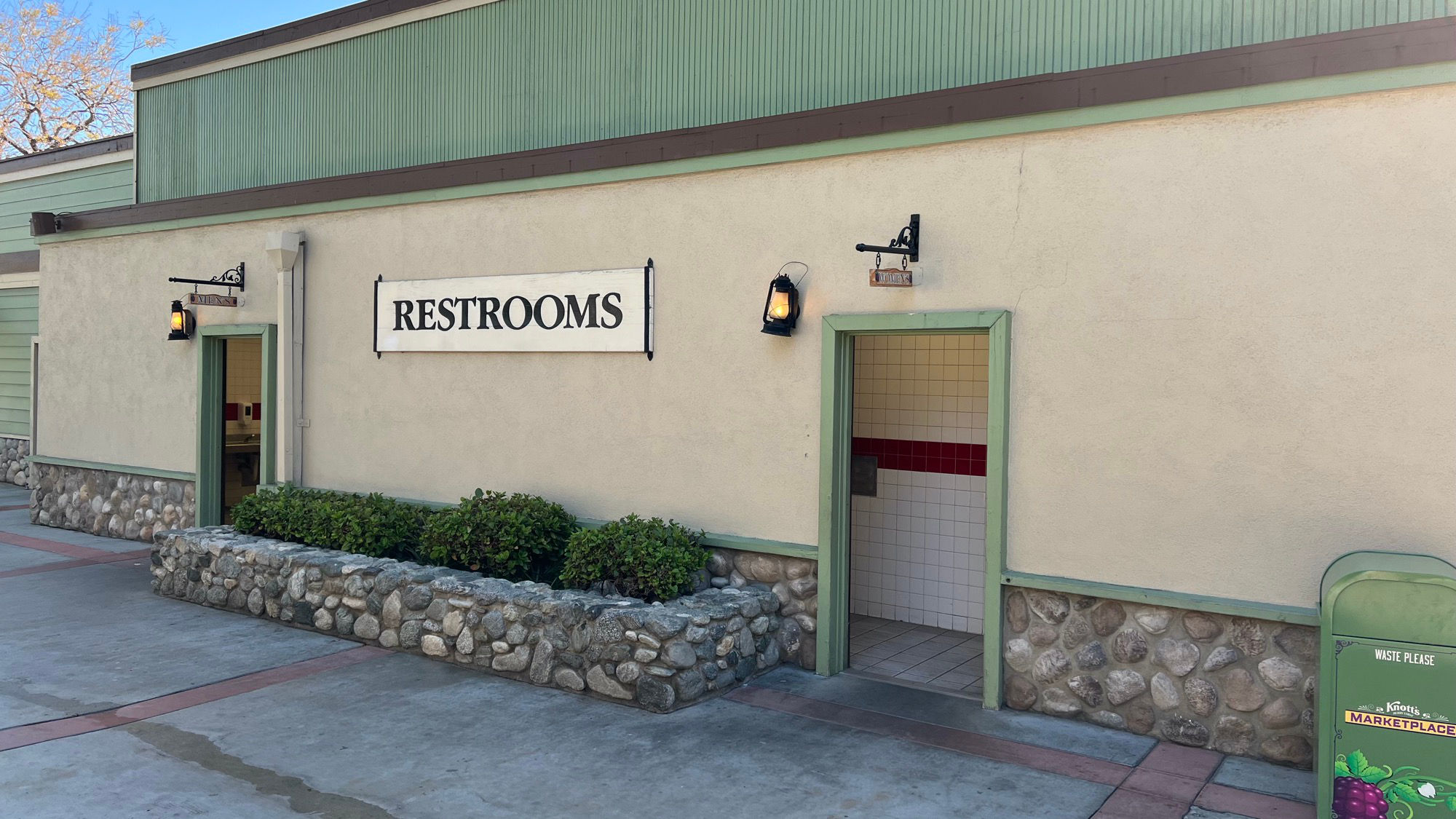 Knott's Berry Farm Marketplace Restroom