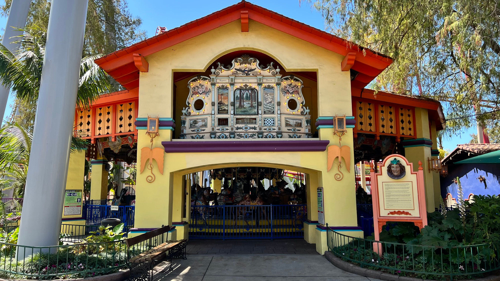 Merry Go Round Knott's Berry Farm Merry Go Round