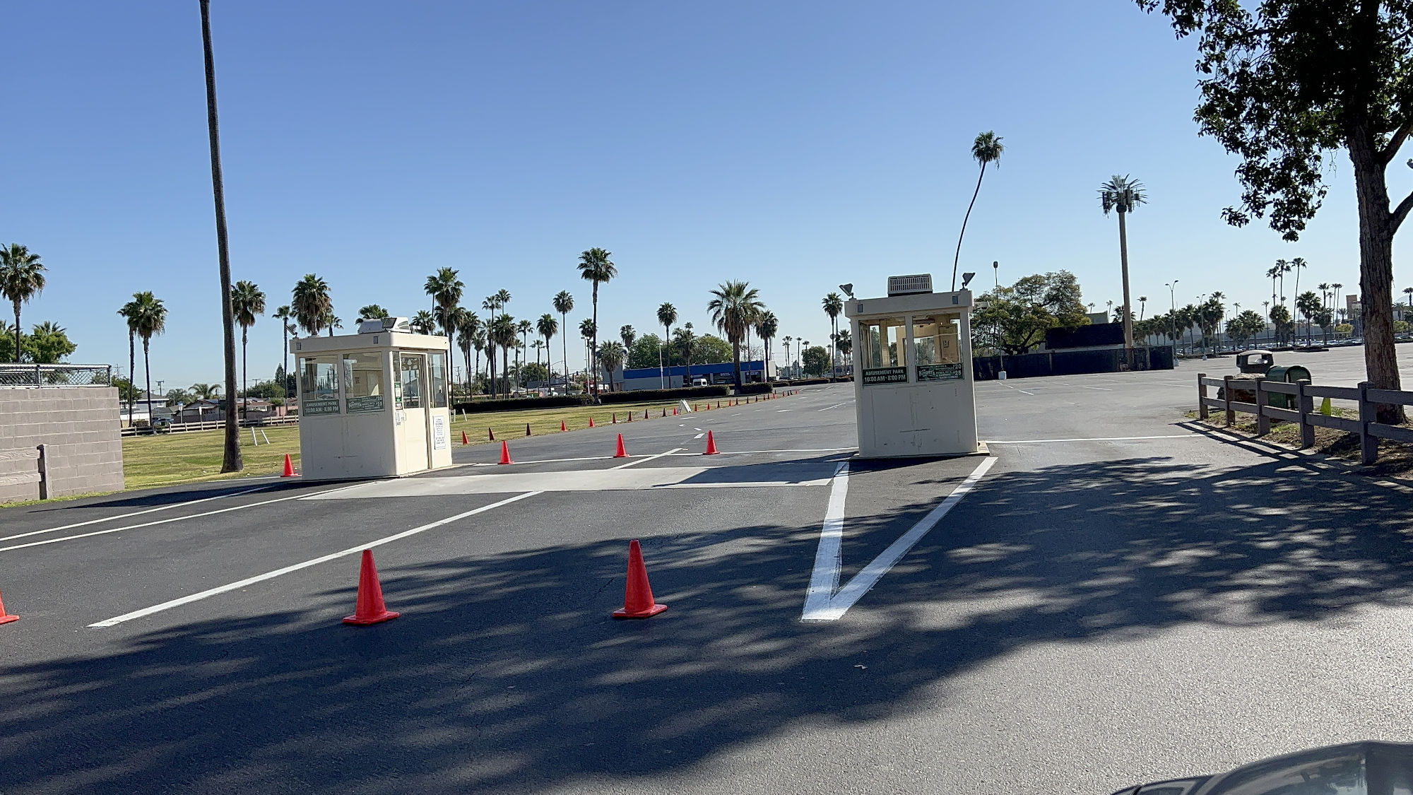 Knott's Berry Farm Parking Booth