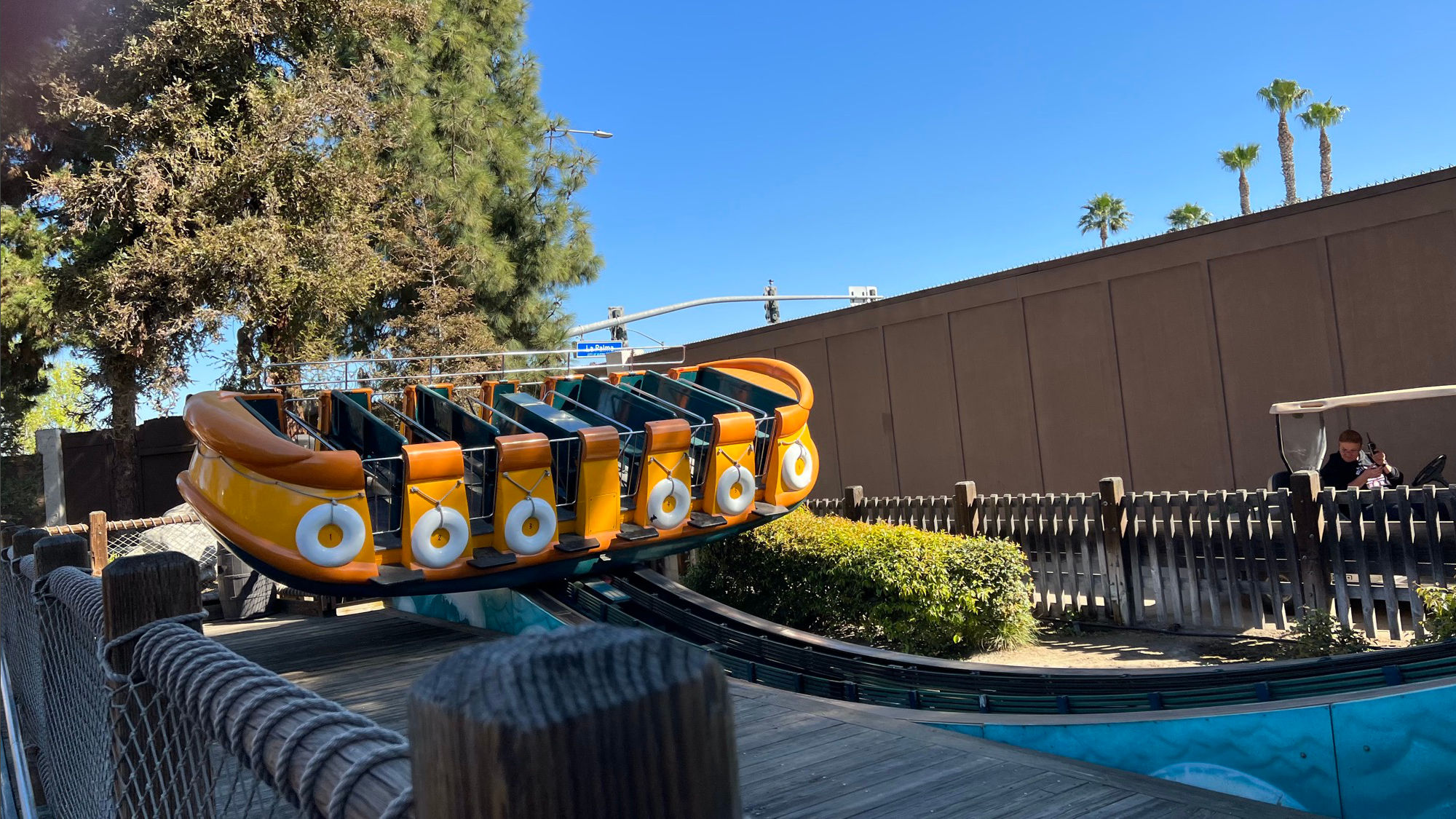Knott's Berry Farm Rapid River Run
