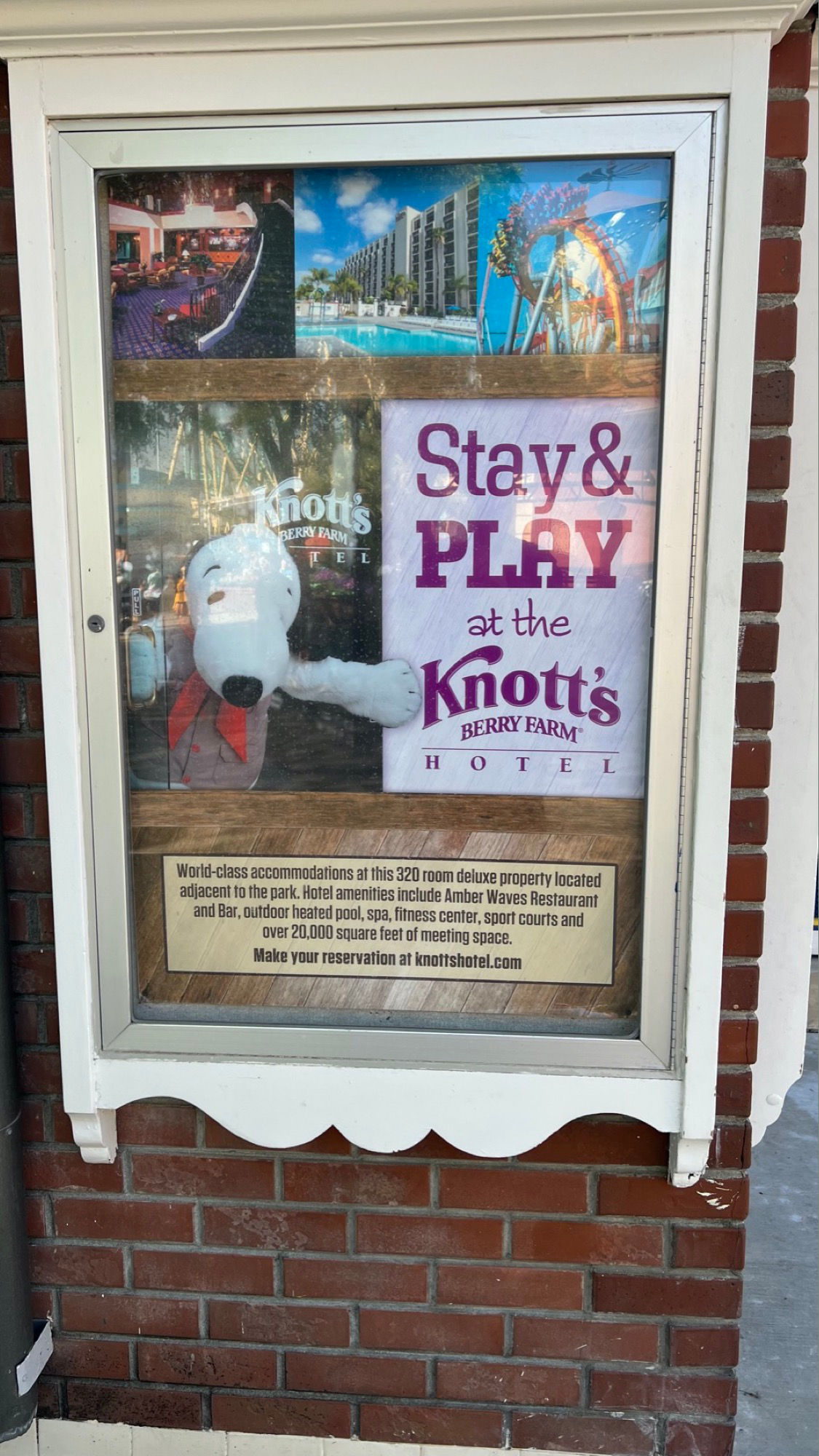 Stay and Play Knott's Berry Farm Hotel Stay and Play