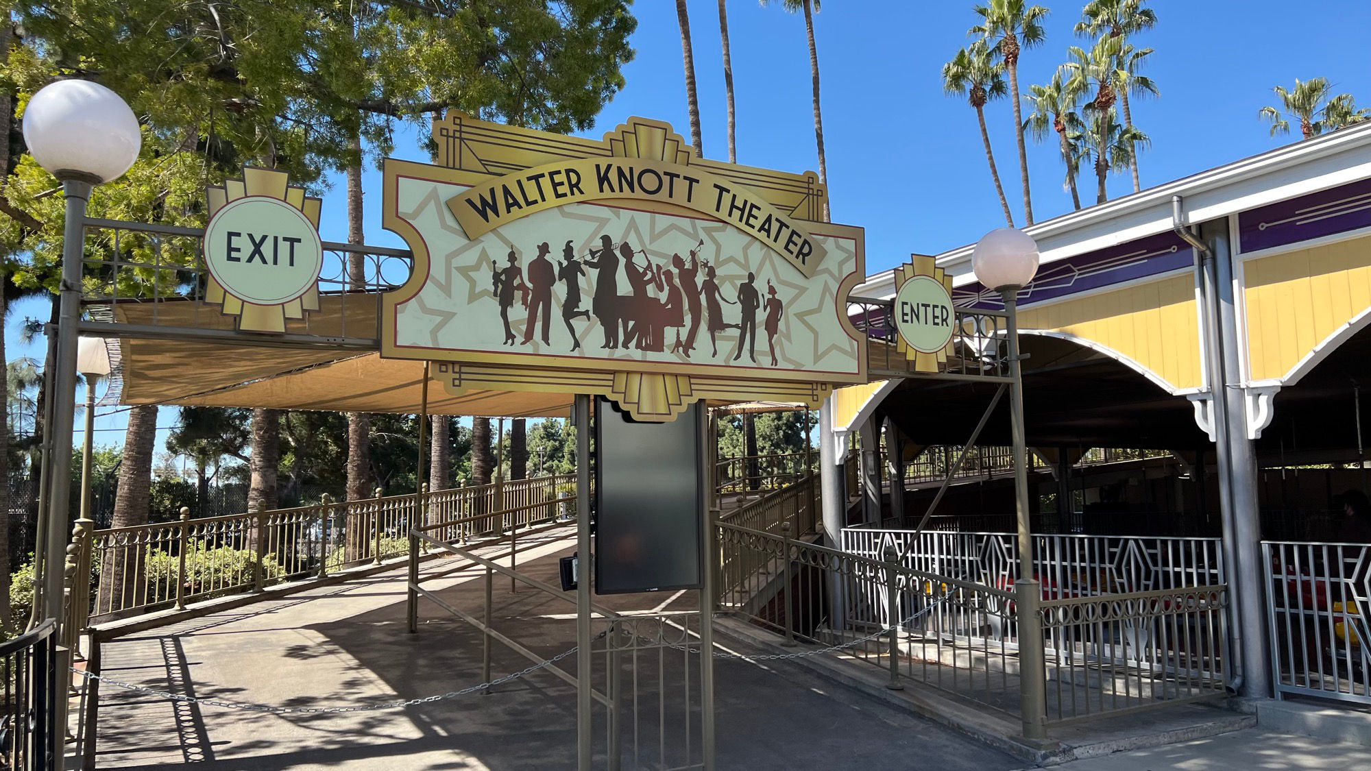 Walter Knott Theater
