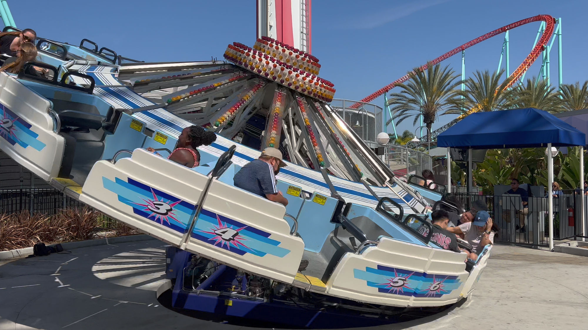 Knott's Berry Farm Wipe Out
