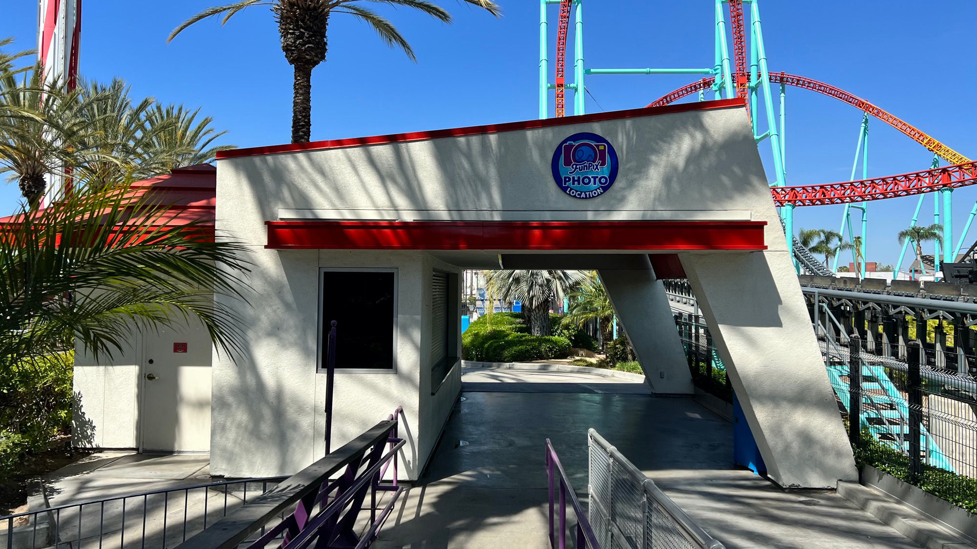 Knott's Berry Farm Xcelerator Funpix