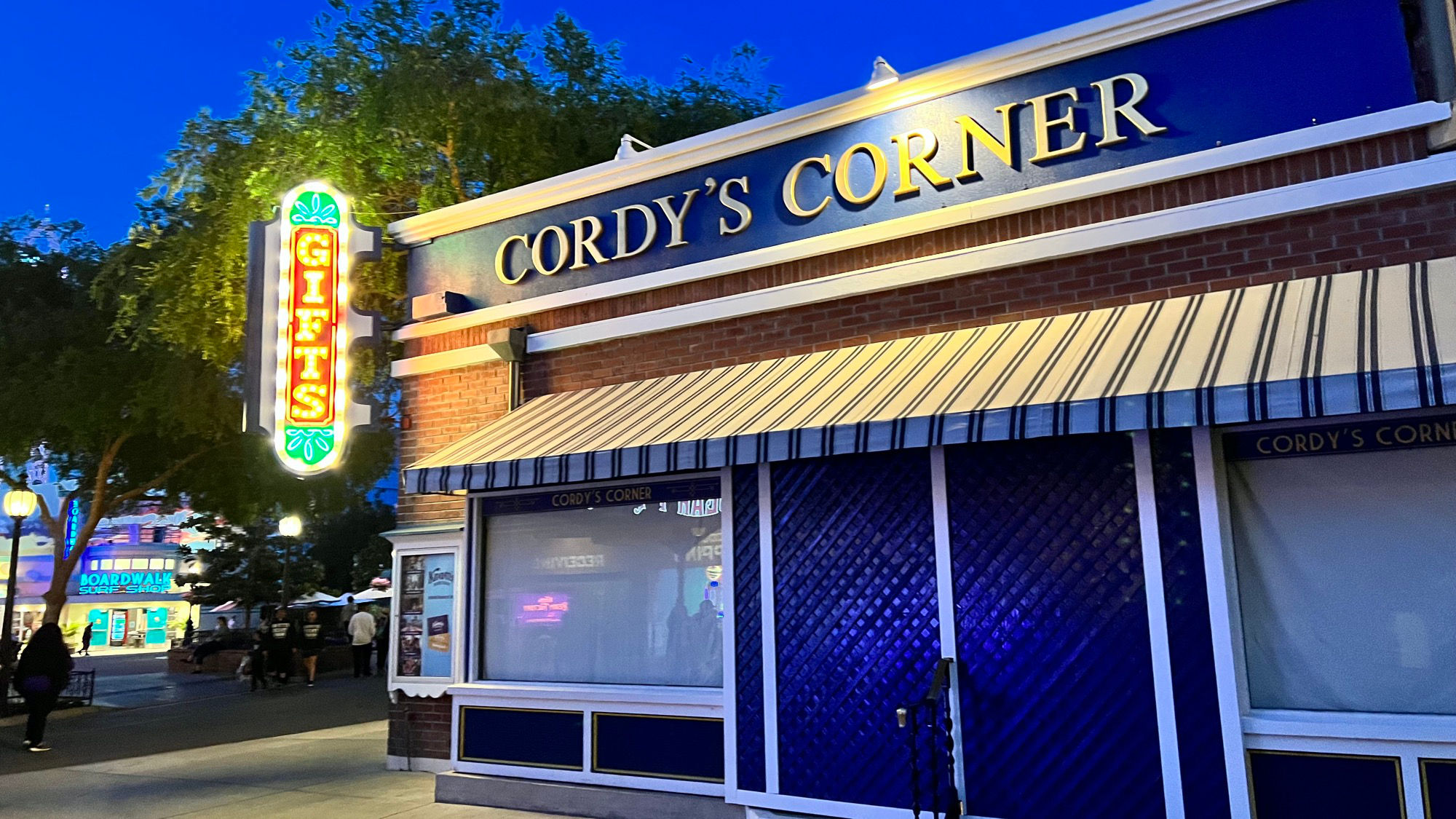Cordy's Corner at Night