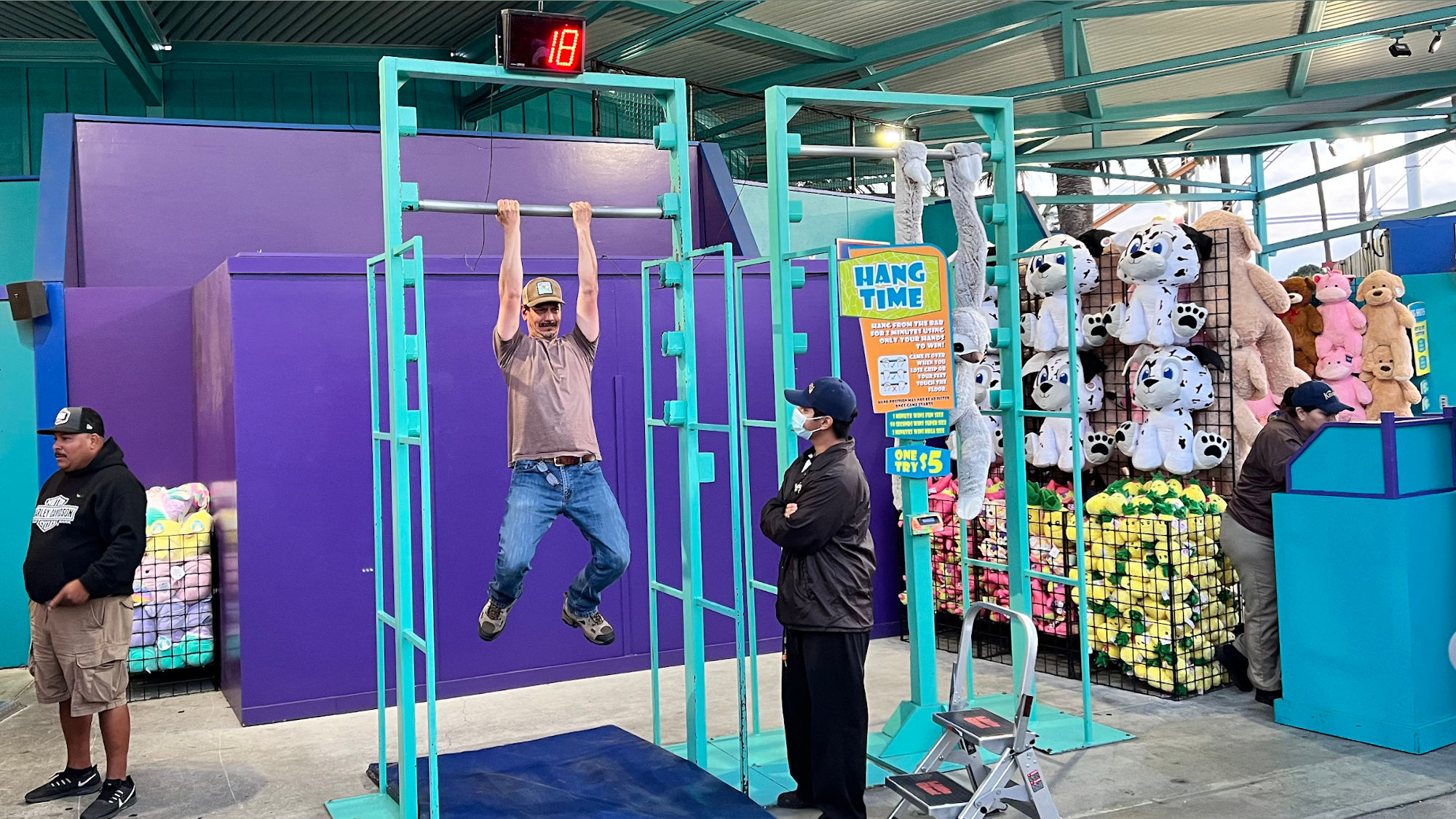 Knott's Berry Farm Hang Time Challenge
