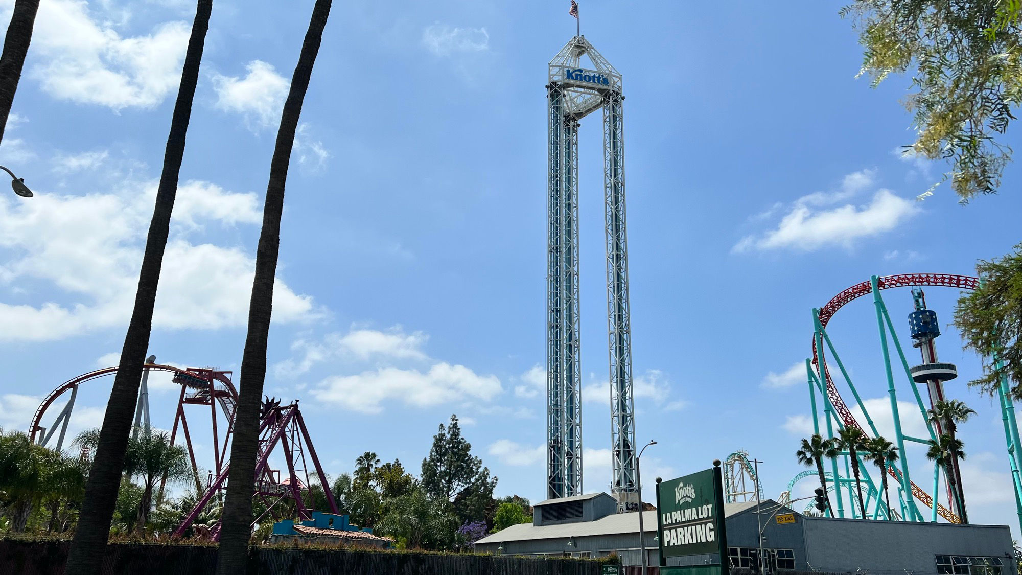 Knott's Berry Farm La Palma Lot view of Supreme Scream