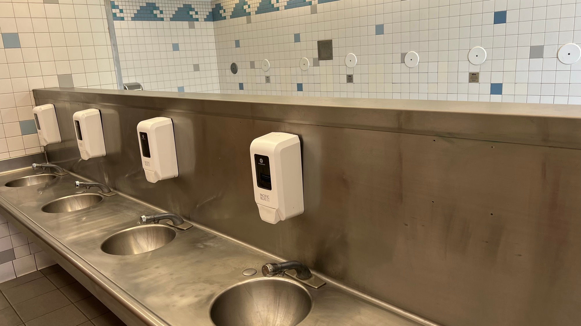 Lee's Last Stop Restroom Sink