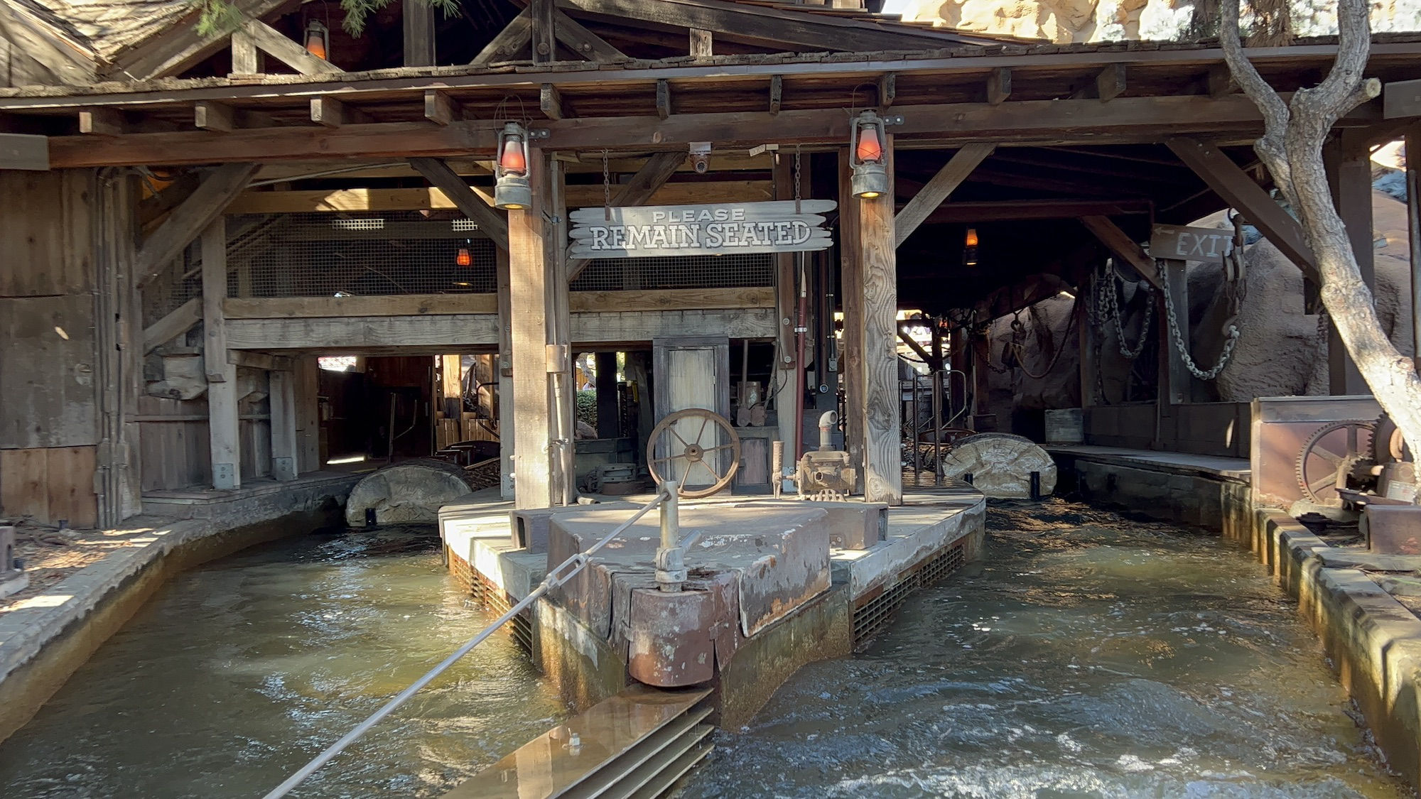 Timber Mountain Log Ride Remain Seated
