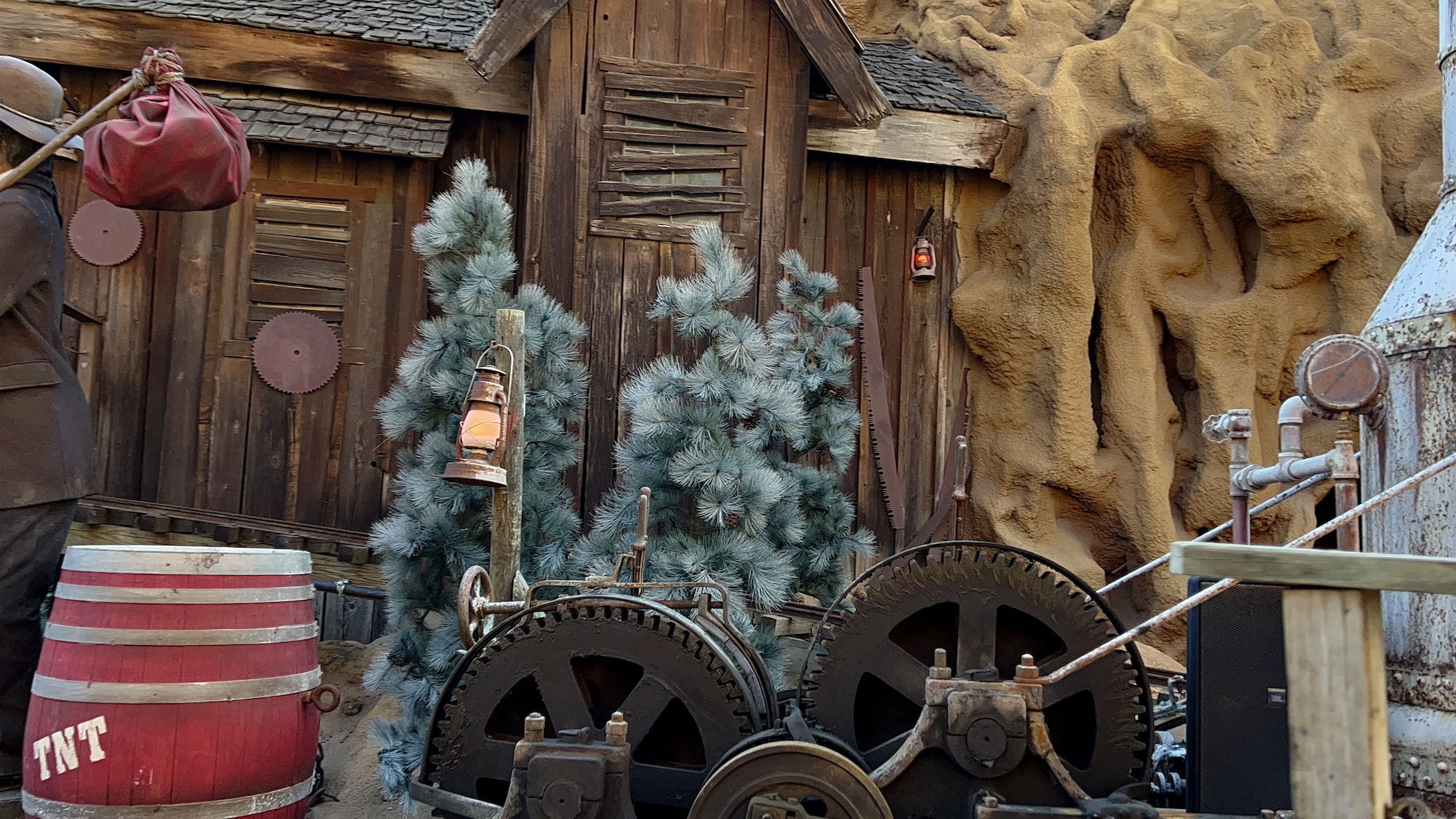 Timber Mountain Log Ride TNT