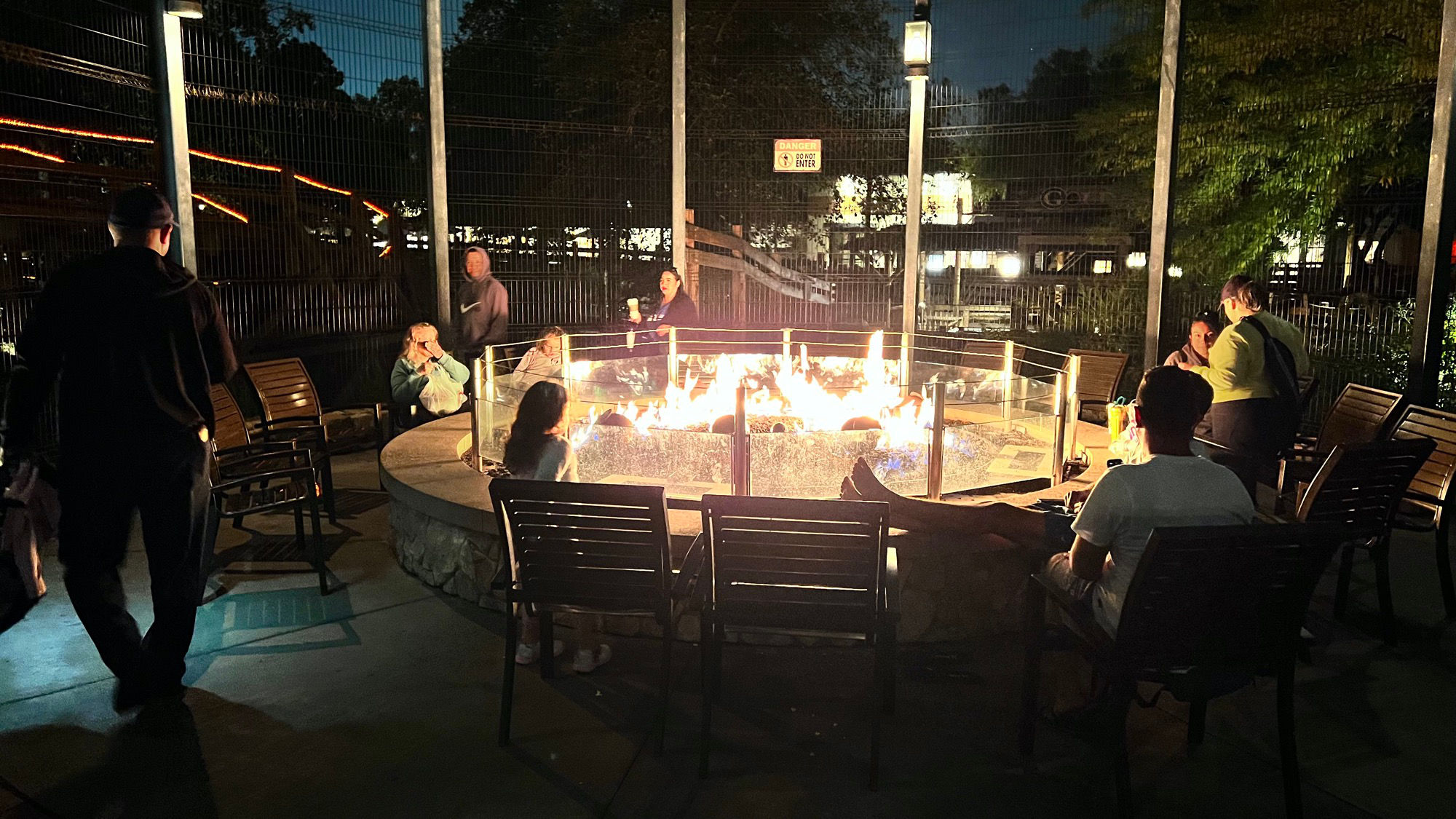 Knott's Berry Farm Marketplace Fire Pit