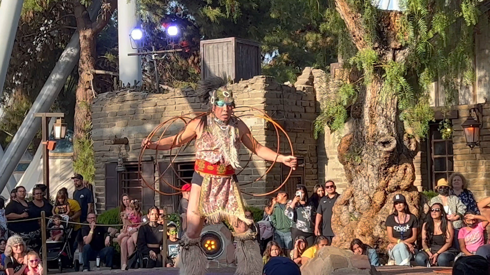 Knott's Berry Farm Native American Performer