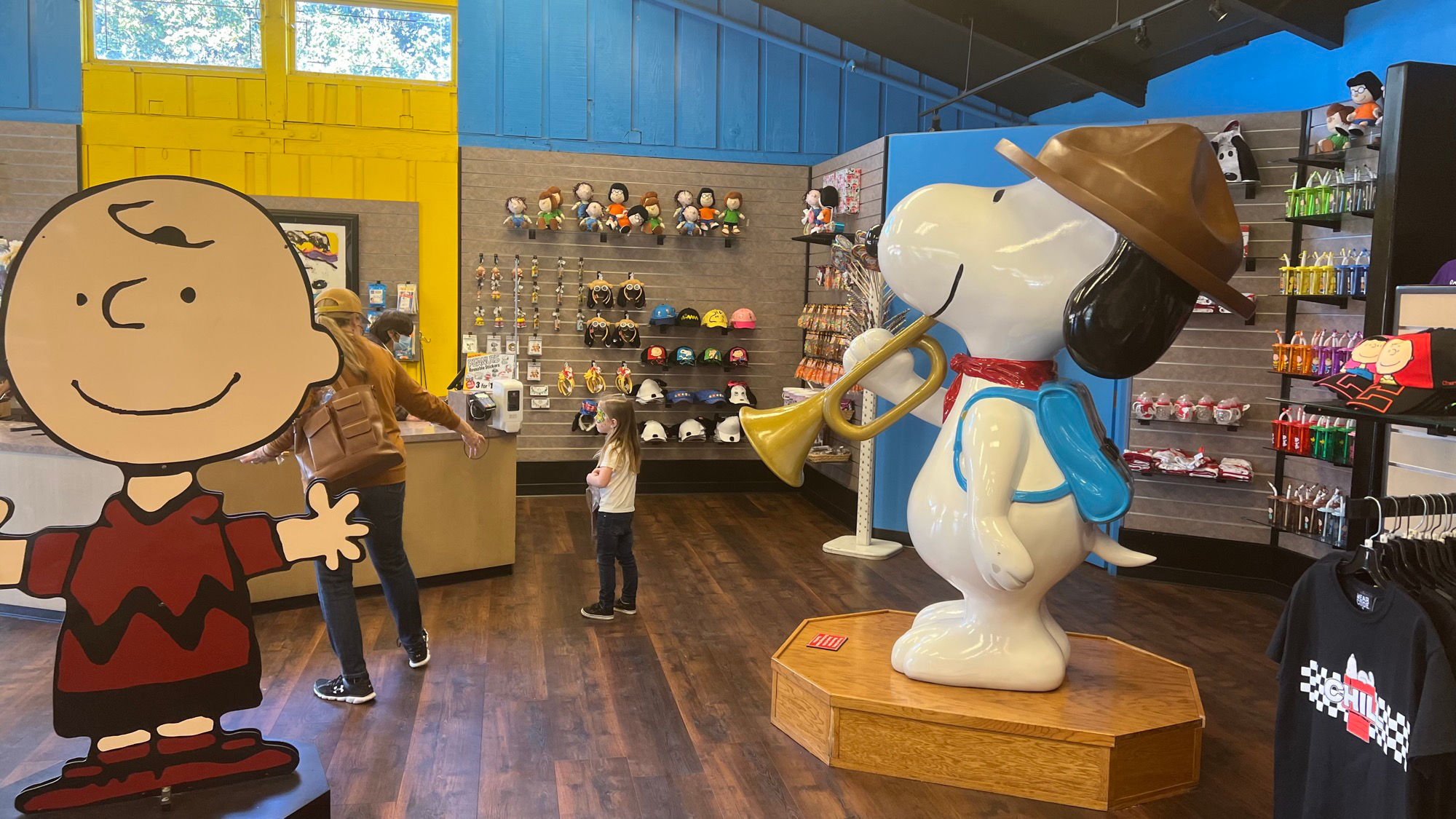 Peanuts Headquarters Snoopy Bugle