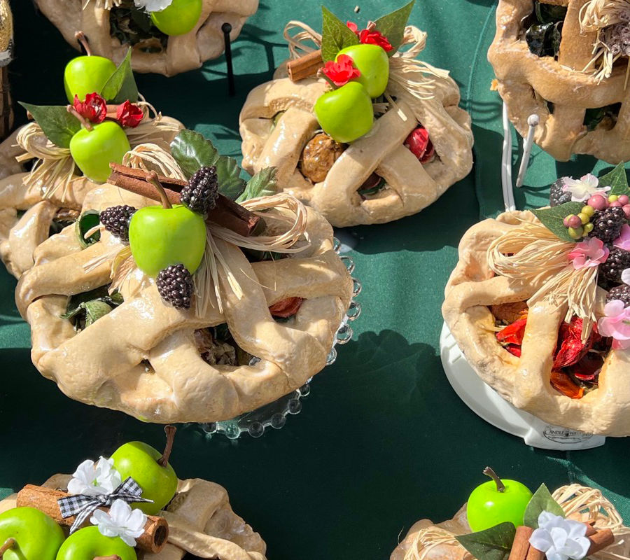 Scented Potpourri Pies