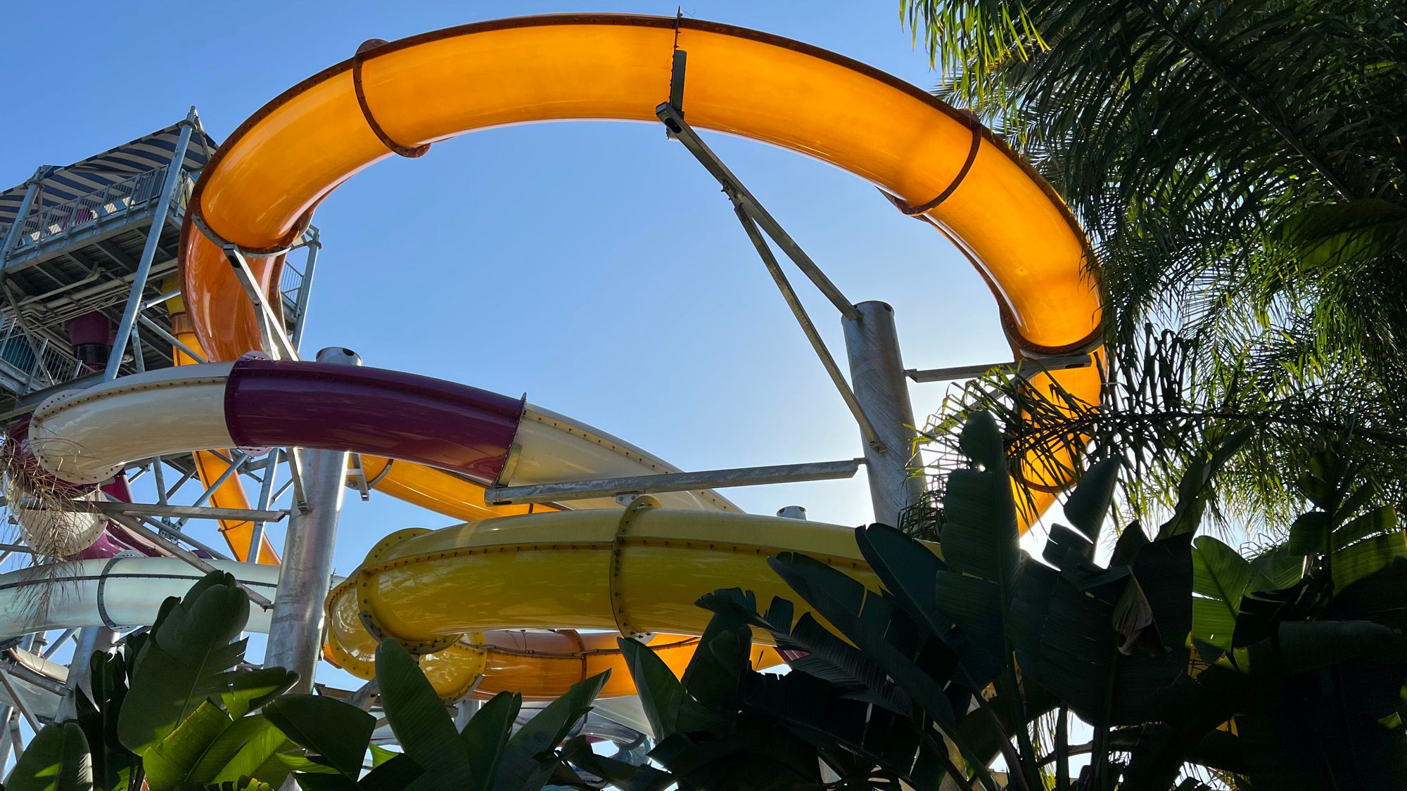 Soak City Red and White Slide