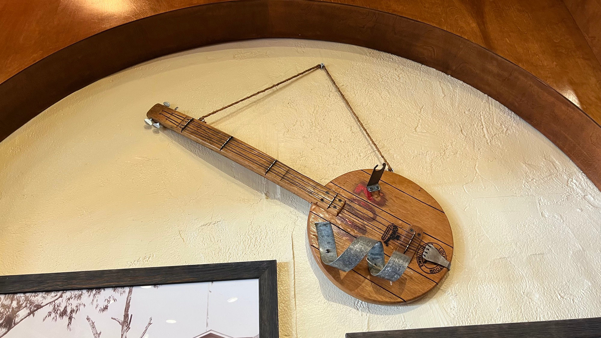 4 String Whiskey Barrel Lid Spurs Chop House 4 String Whiskey Barrel Lid