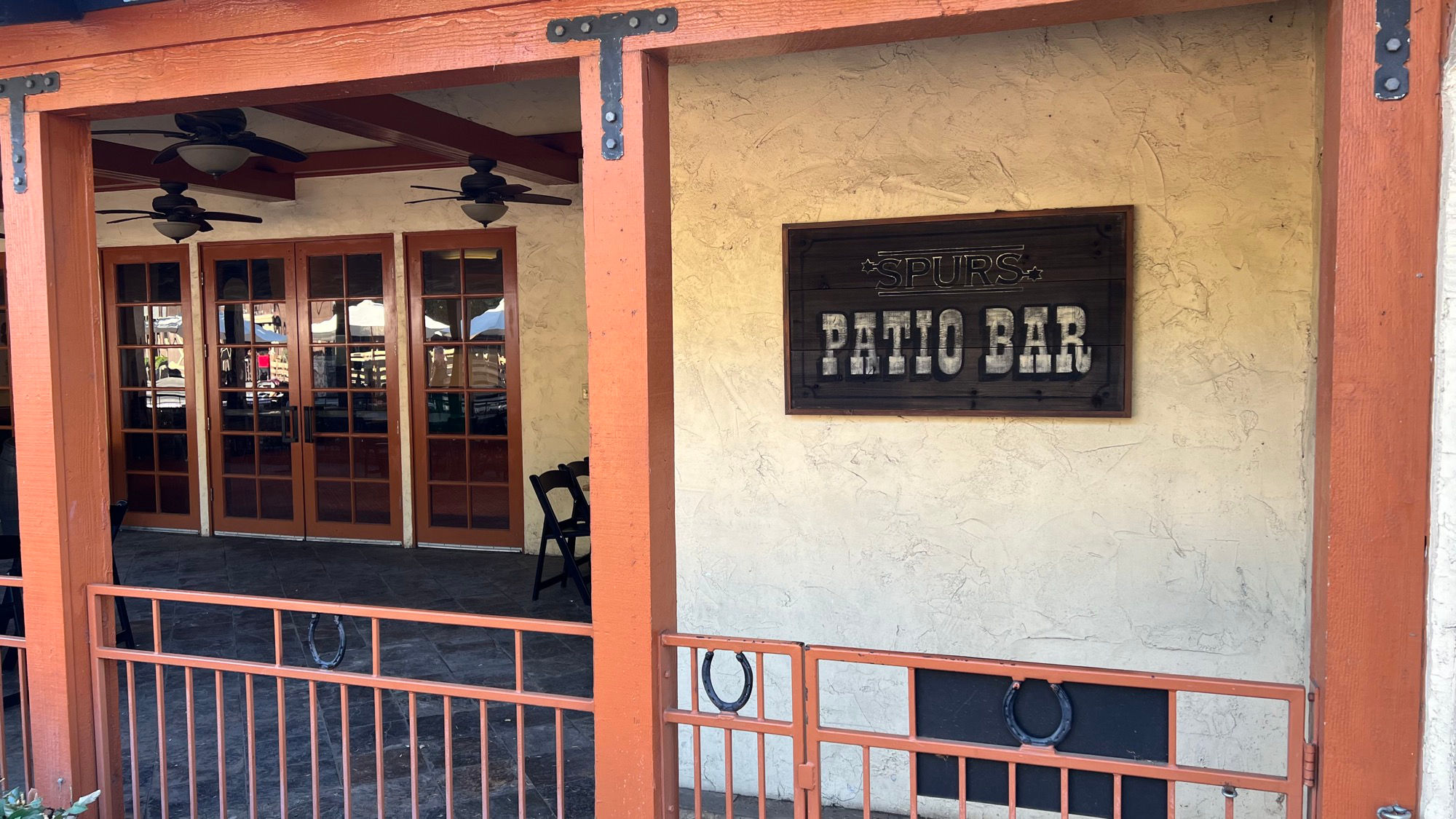 Patio Bar Spurs Chop House Patio Bar