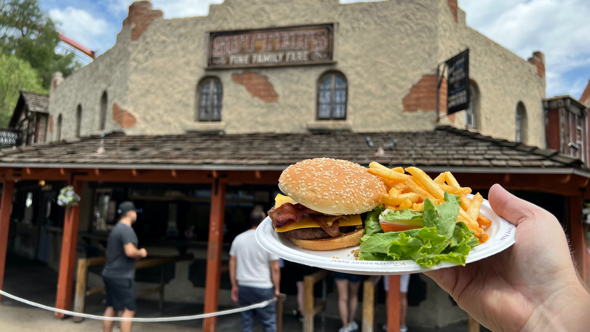 Sutter's Grill Cheeseburger Basket