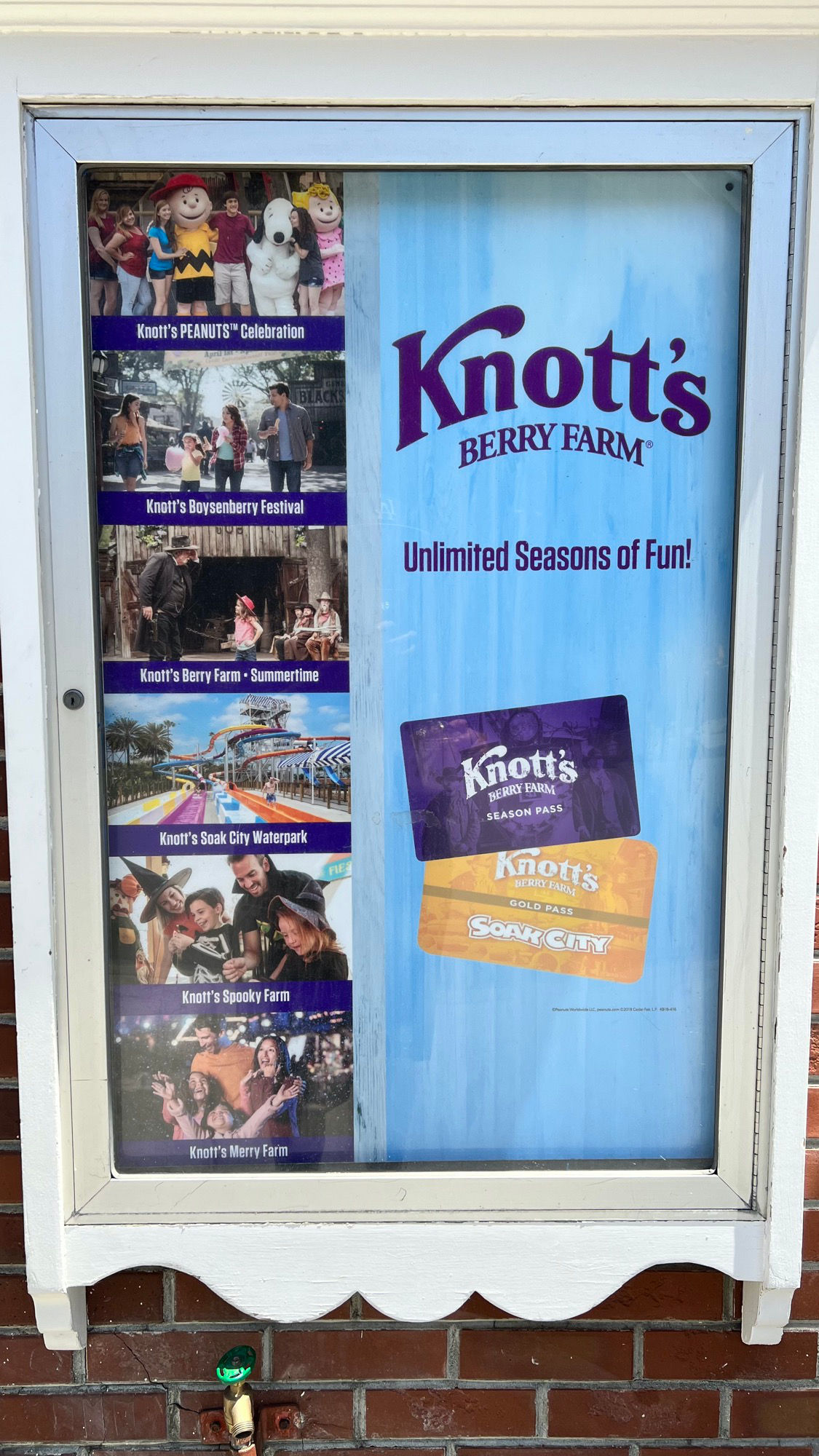 Unlimited Seasons of Fun! Knott's Berry Farm Unlimited Seasons of Fun!