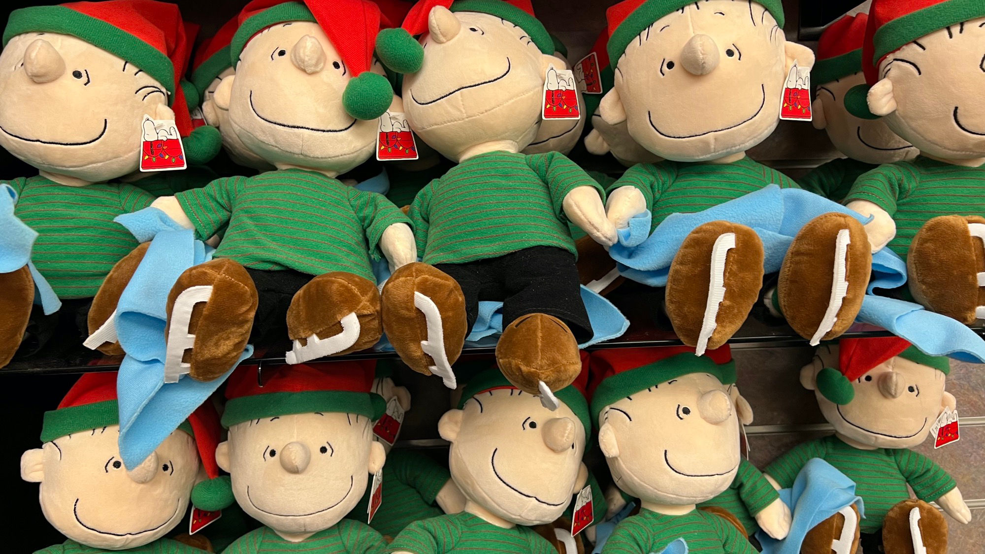 Virginia's Gift Shop Linus Christmas