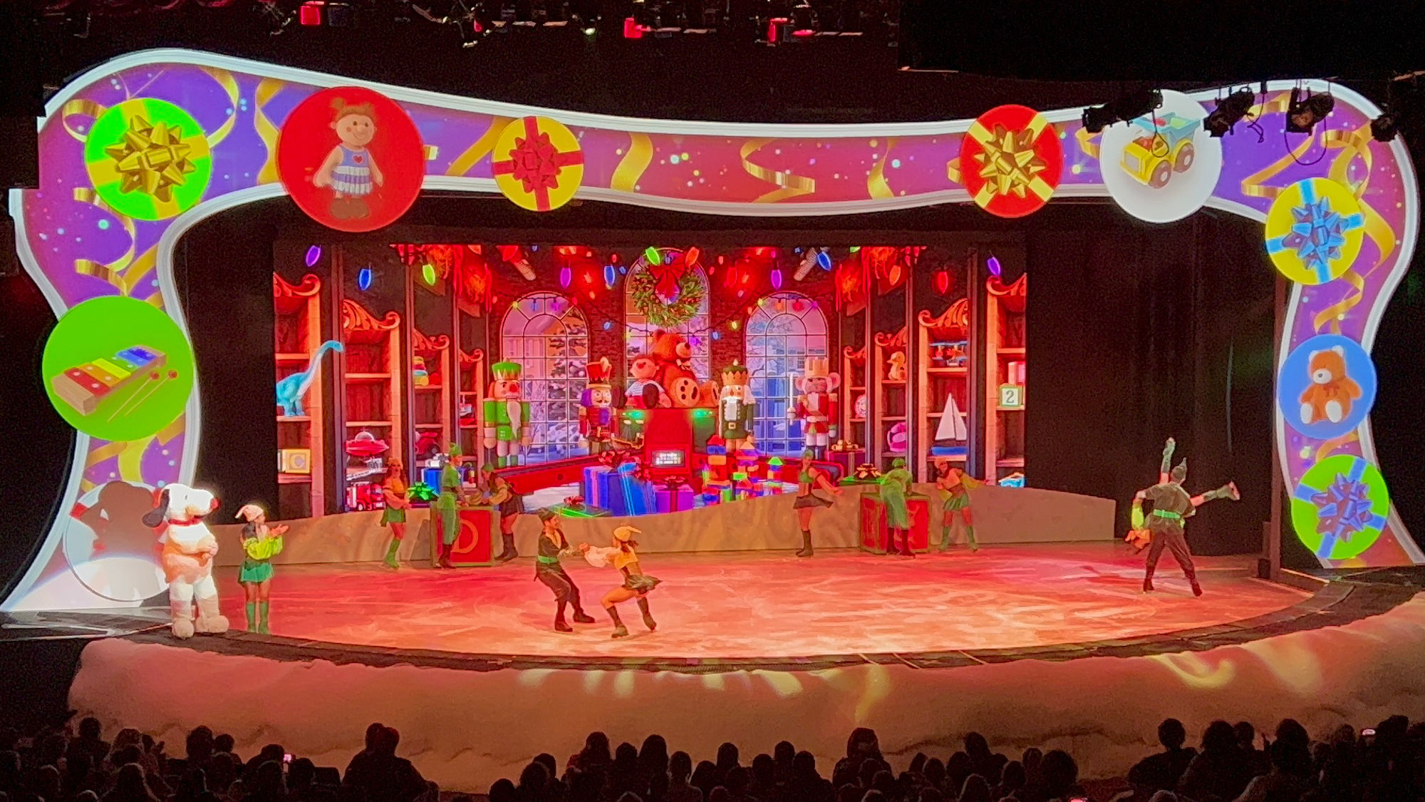 Walter Knott Theater Stage