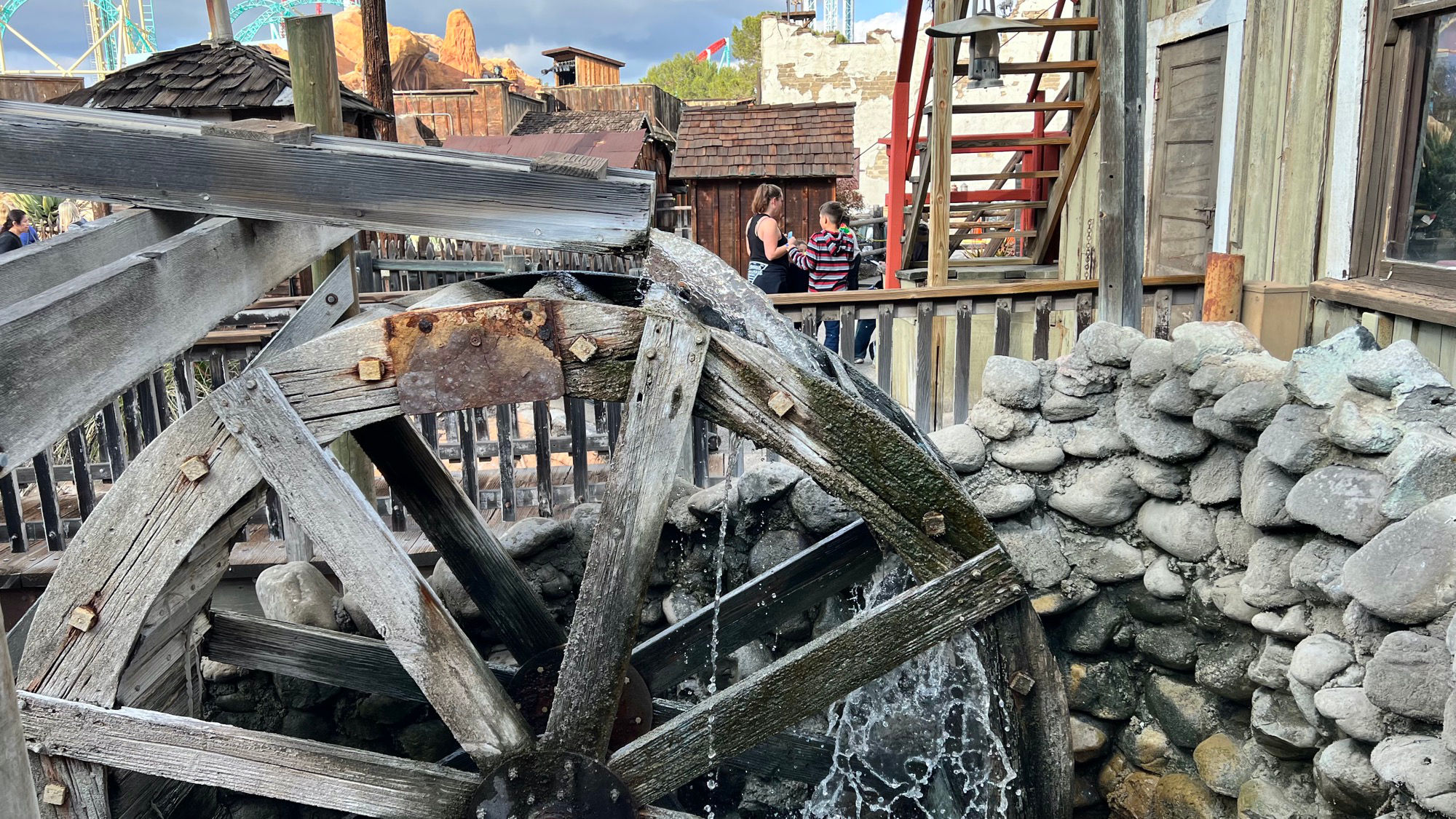 Water Wheel Overshot