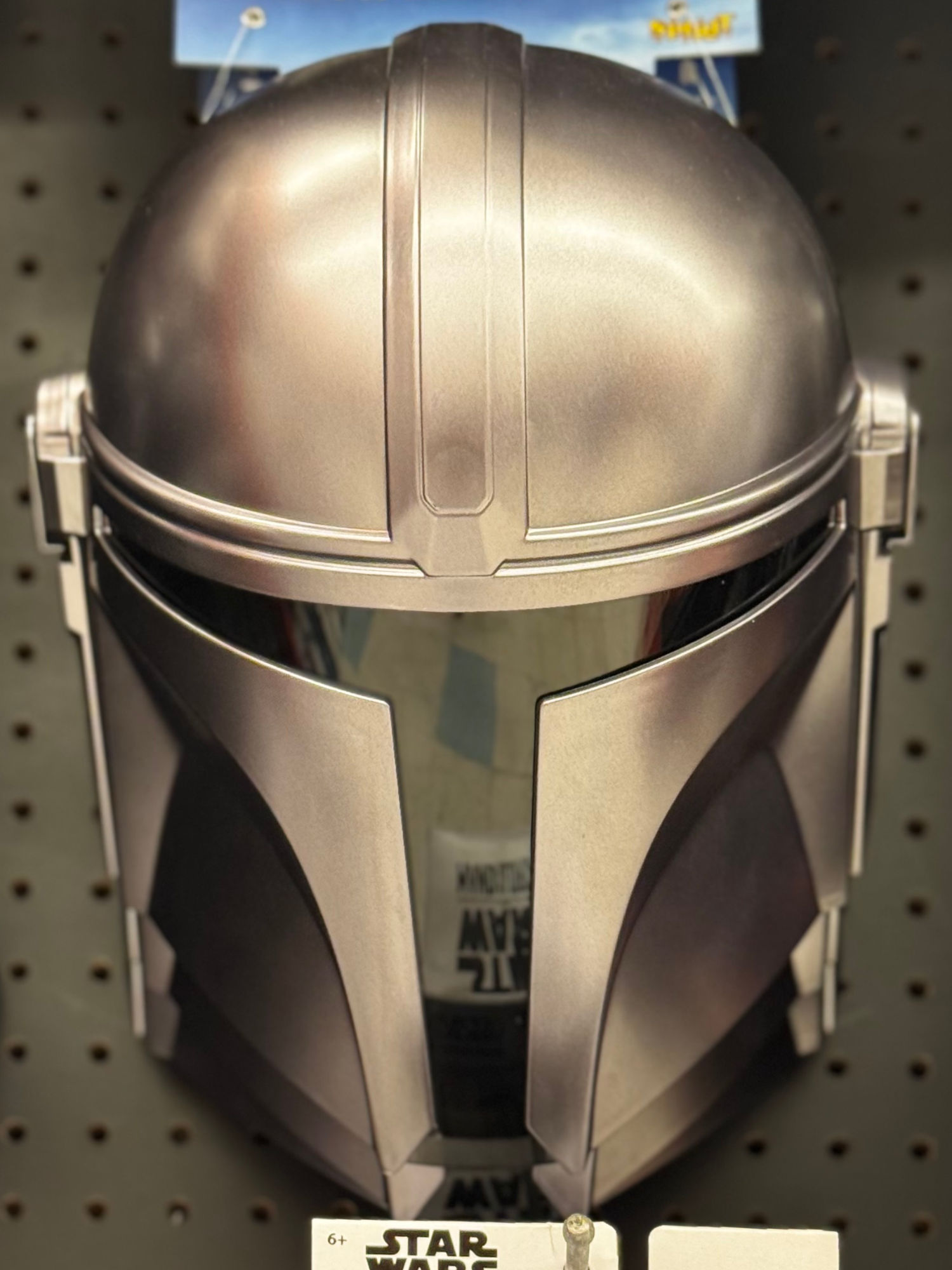 Star Wars: The Mandalorian and Grogu