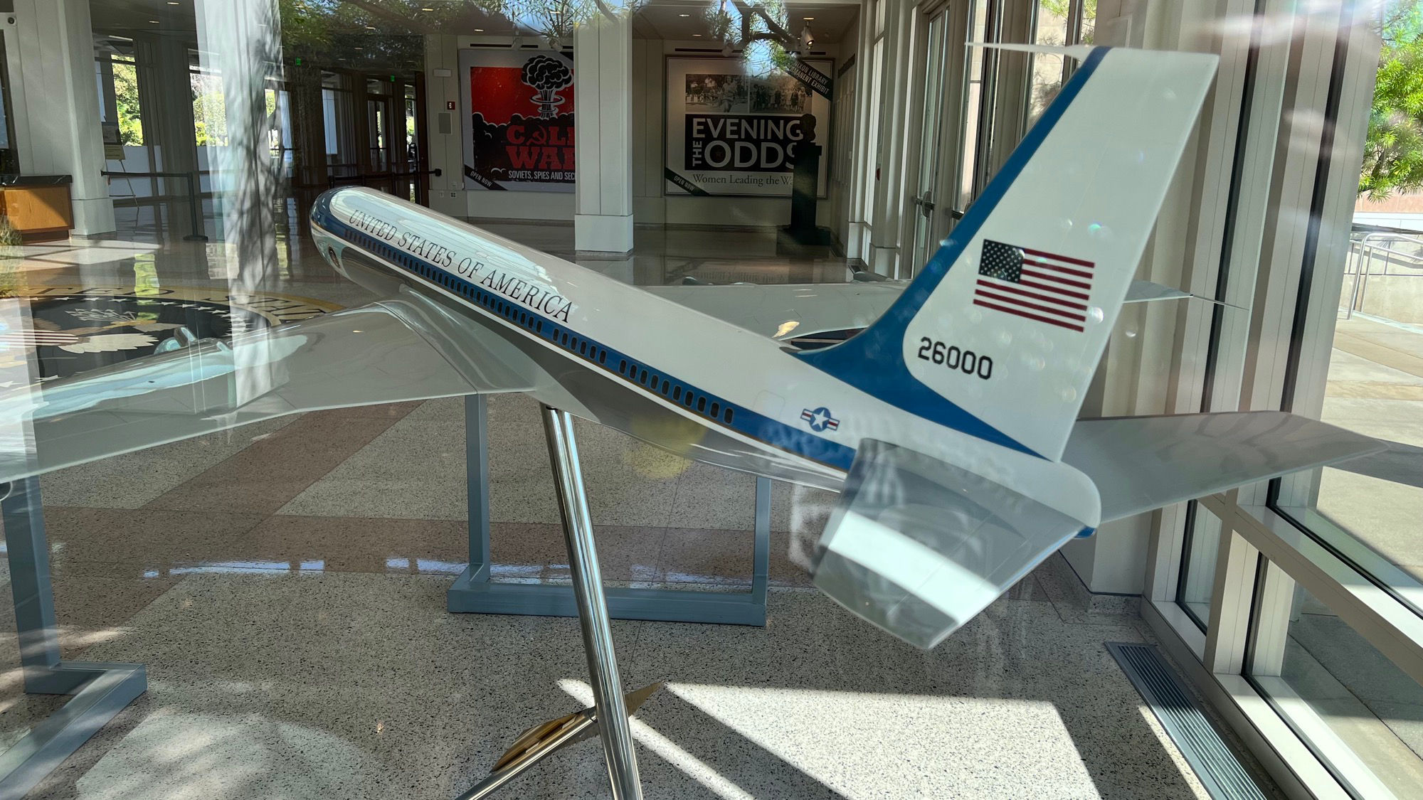 Air Force One SAM 26000