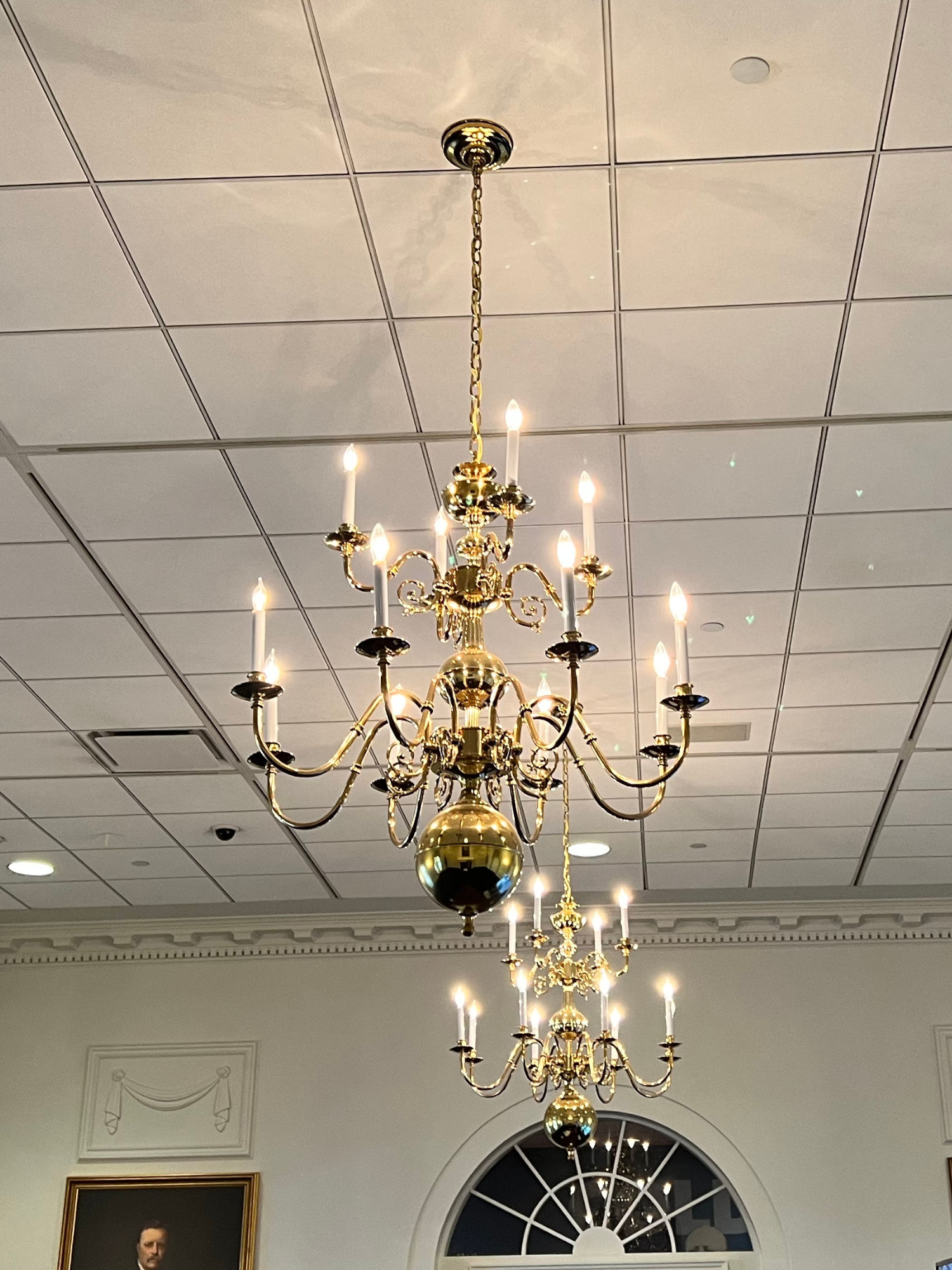 Cabinet Room Chandeliers