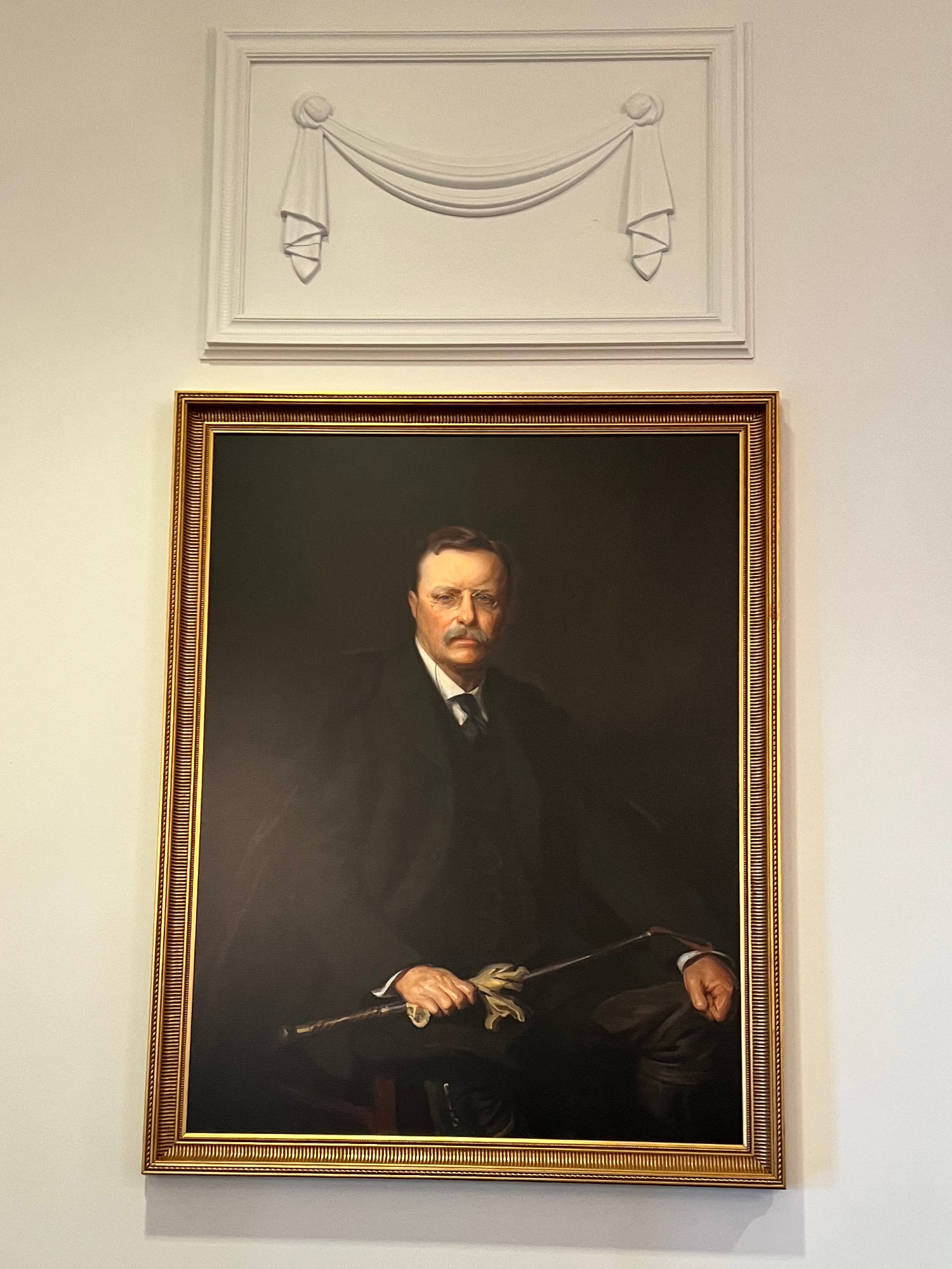 Cabinet Room Roosevelt Portrait