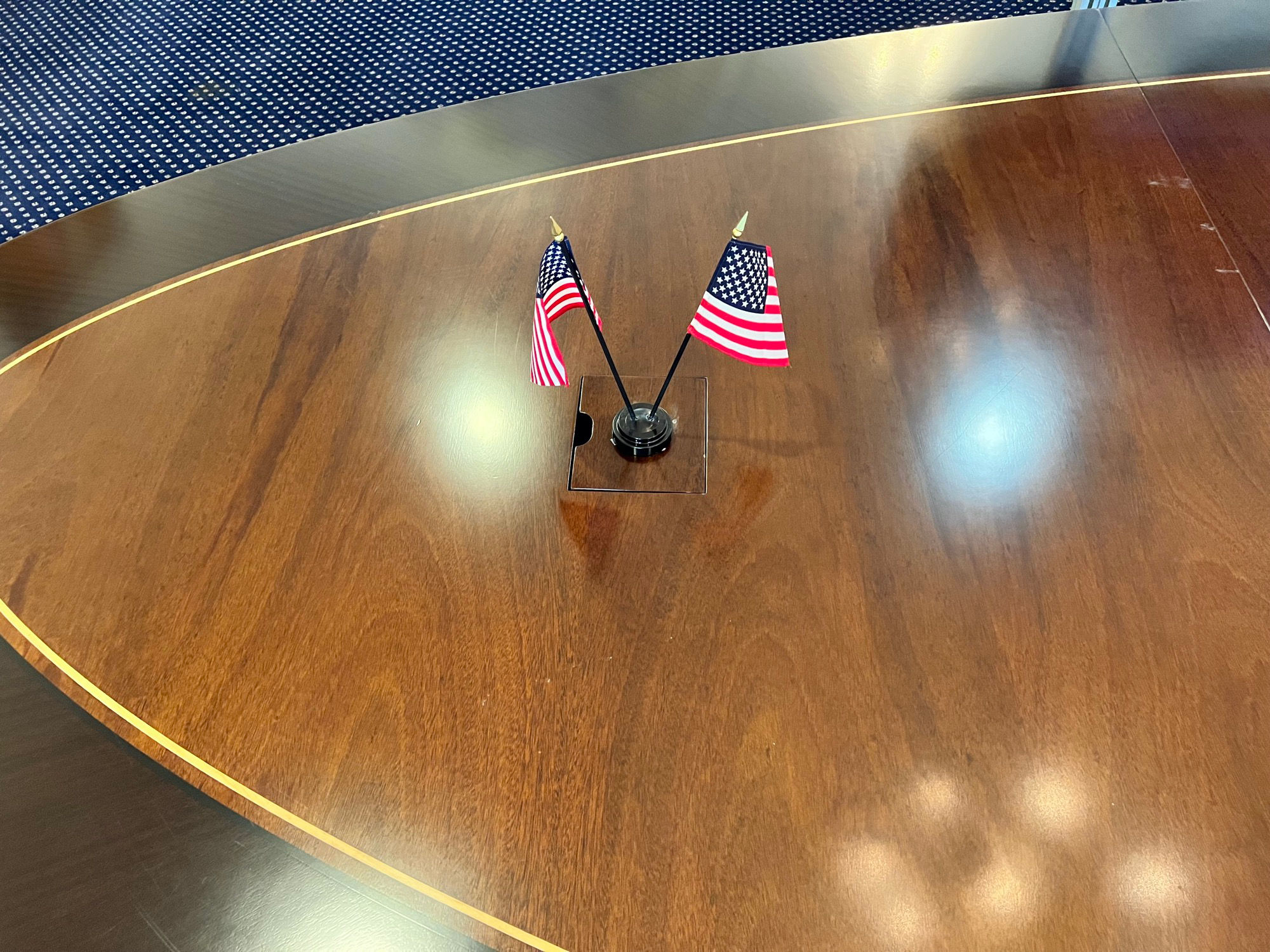 Cabinet Room United States Flags