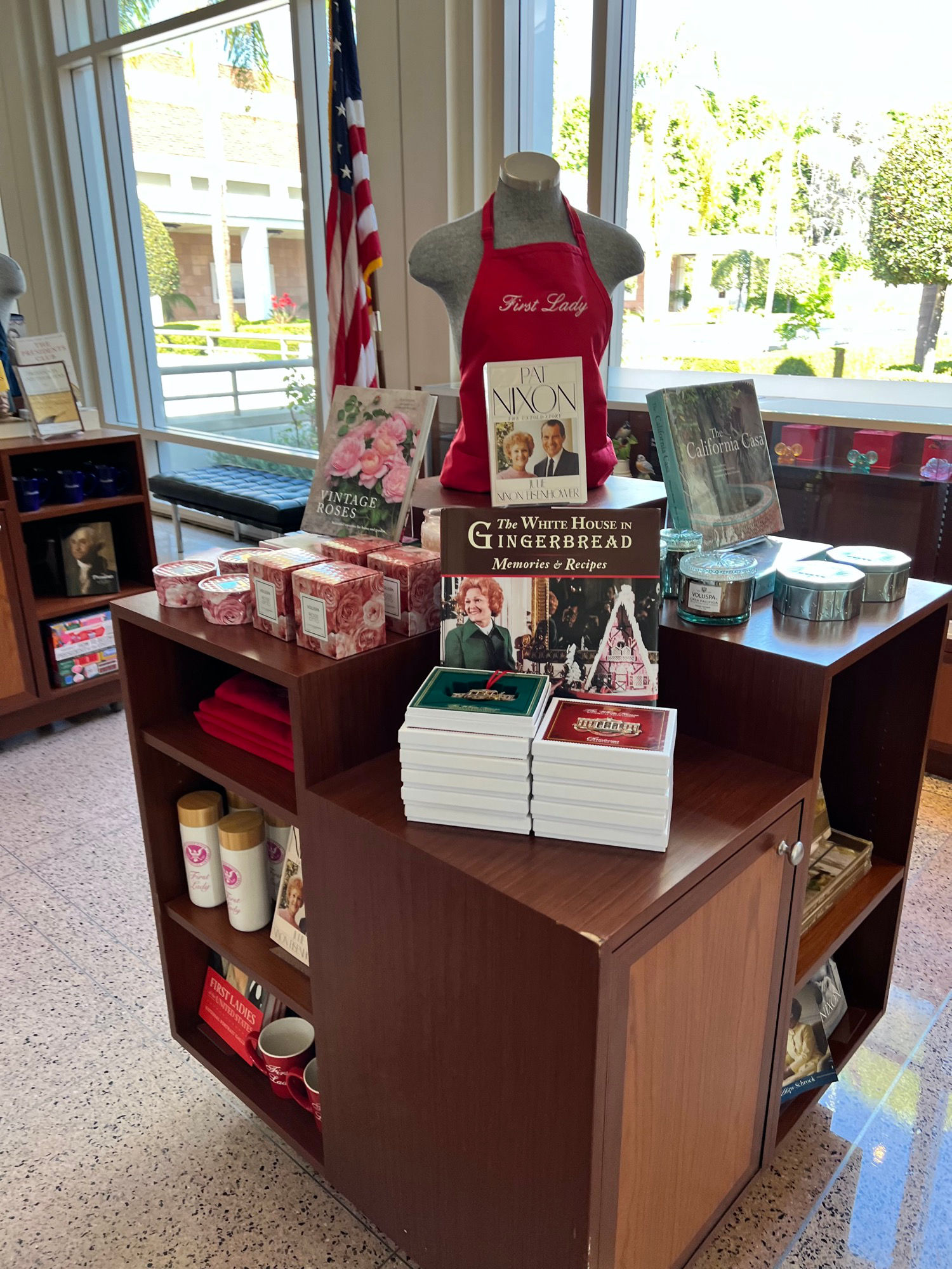 Gift Shop First Lady