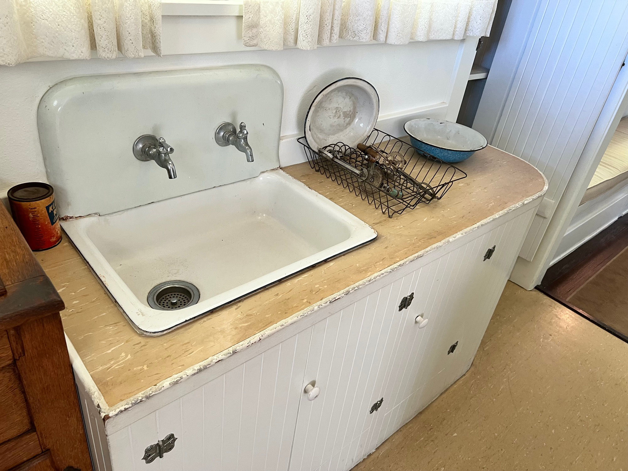 Kitchen Sink Nixon's Kitchen Sink
