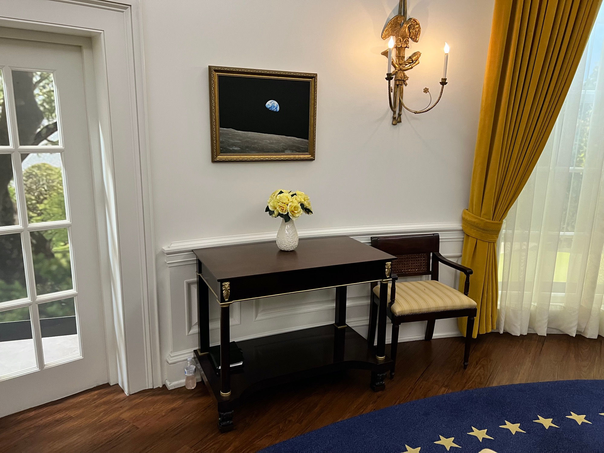 Oval Office Moon