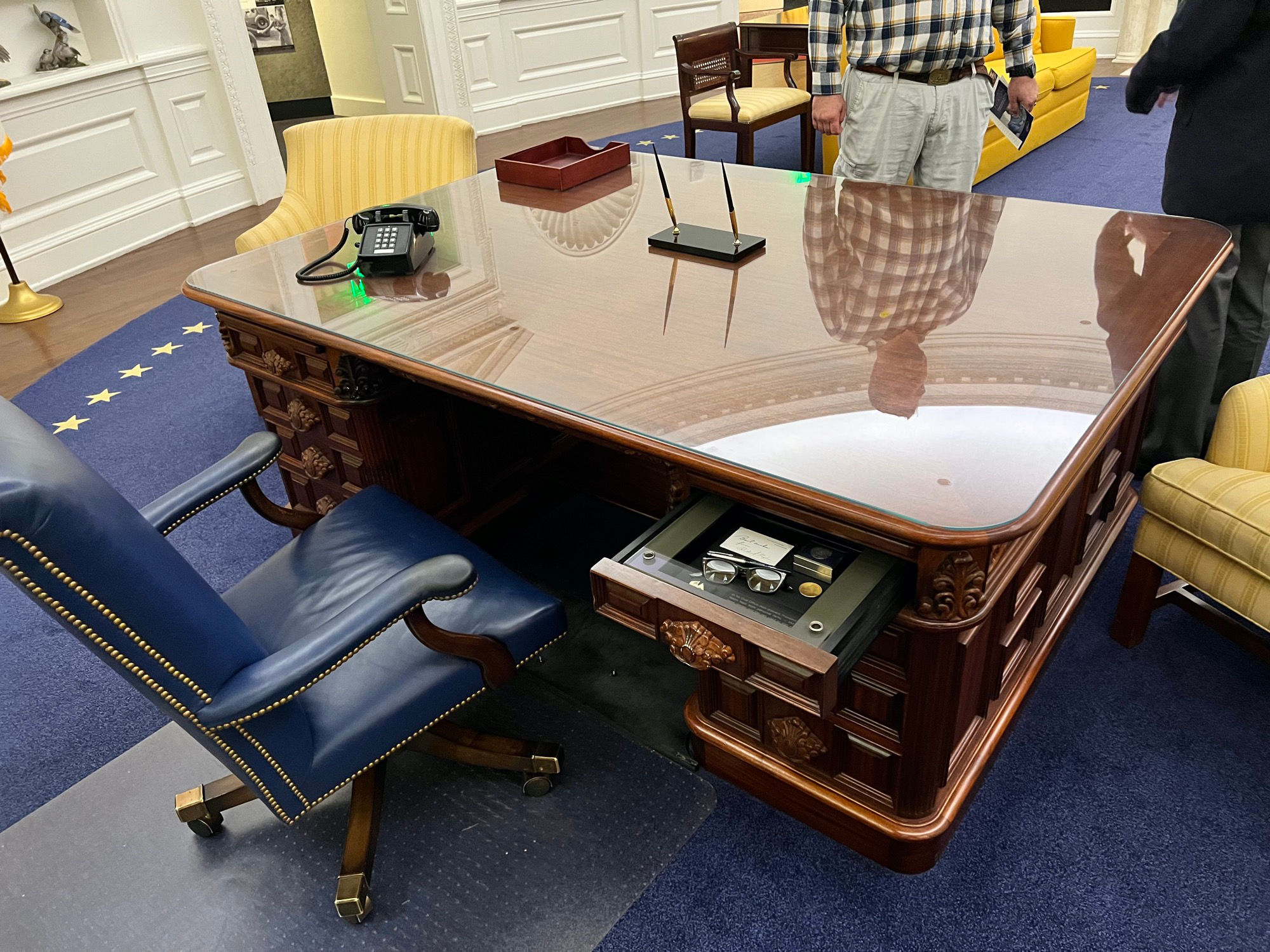 Oval Office Wilson Desk Drawer
