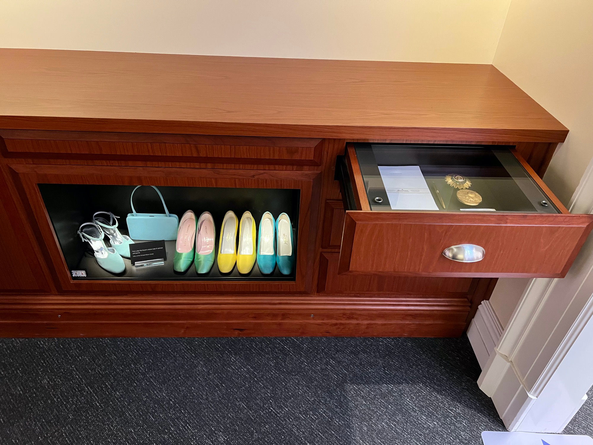 Pat Nixon Dresser